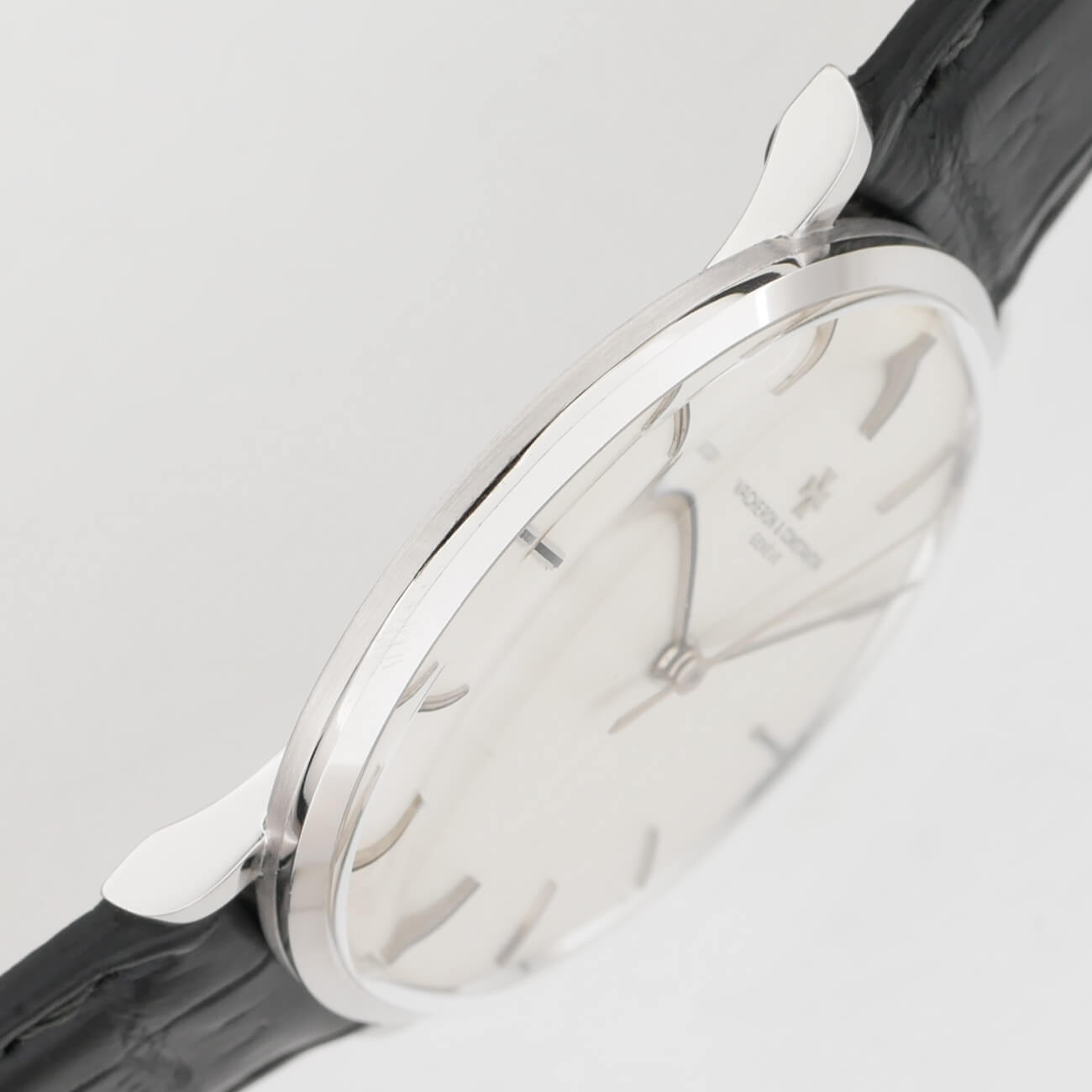 VACHERON & CONSTANTIN ROUND MODEL