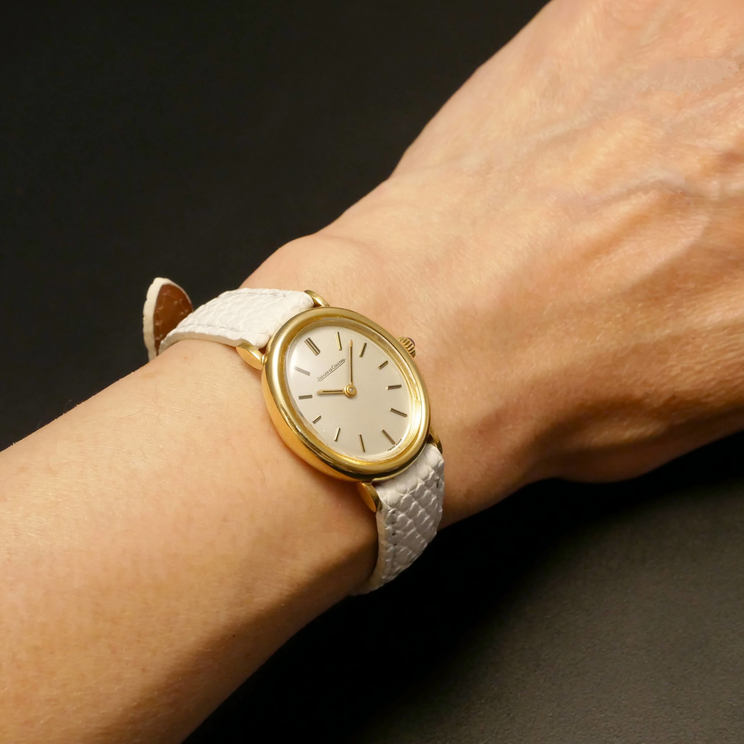 JAEGER LECOULTRE ROUND MODEL