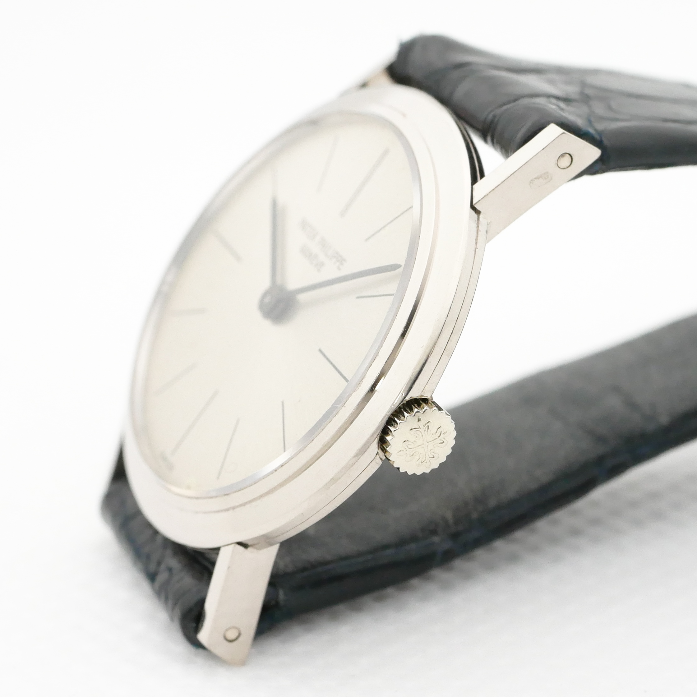 PATEK PHILIPPE ROUND MODEL