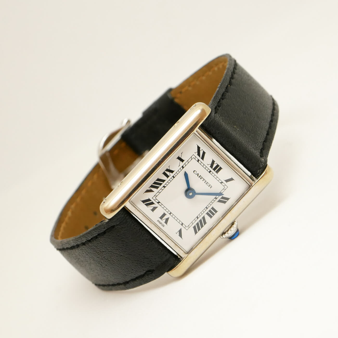 アンティーク　腕時計の道具 ジャガールクルトのローズ色の女性用アンティーク腕時計 【1940年頃】