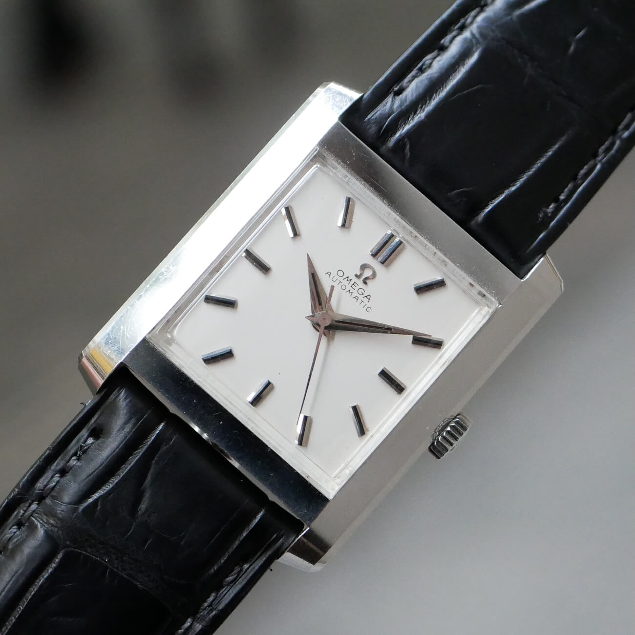 OMEGA SQUARE MODEL