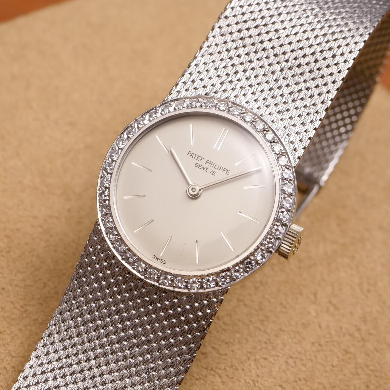 PATEK PHILIPPE ROUND MODEL