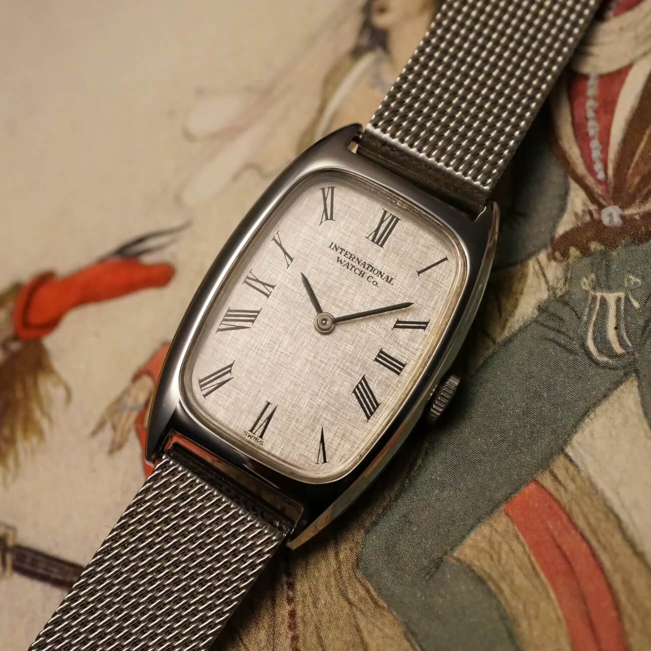 IWC RECTANGLE MODEL