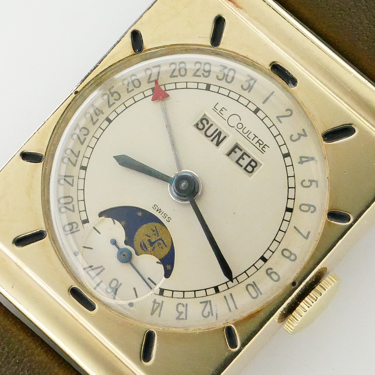LE COULTRE TRIPLE CALENDAR MOONPHASE