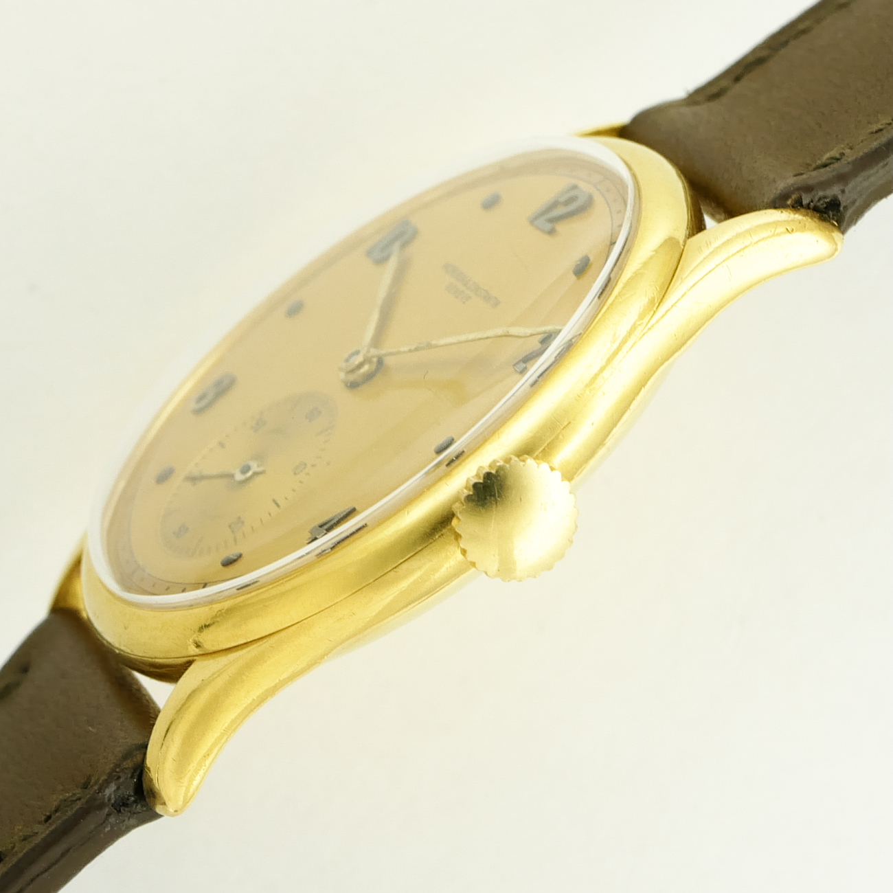 VACHERON & CONSTANTIN ROUND MODEL