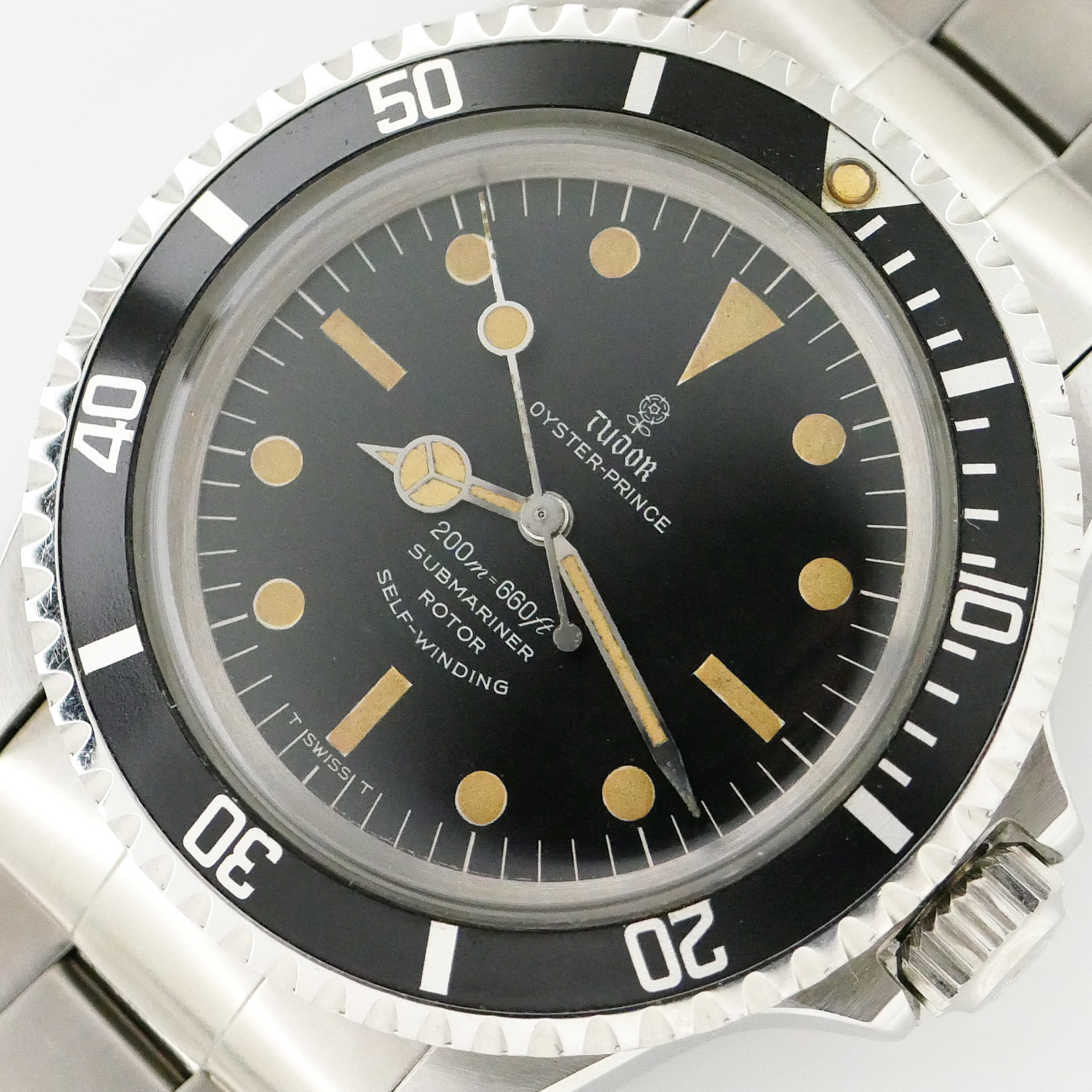 TUDOR SUBMARINER