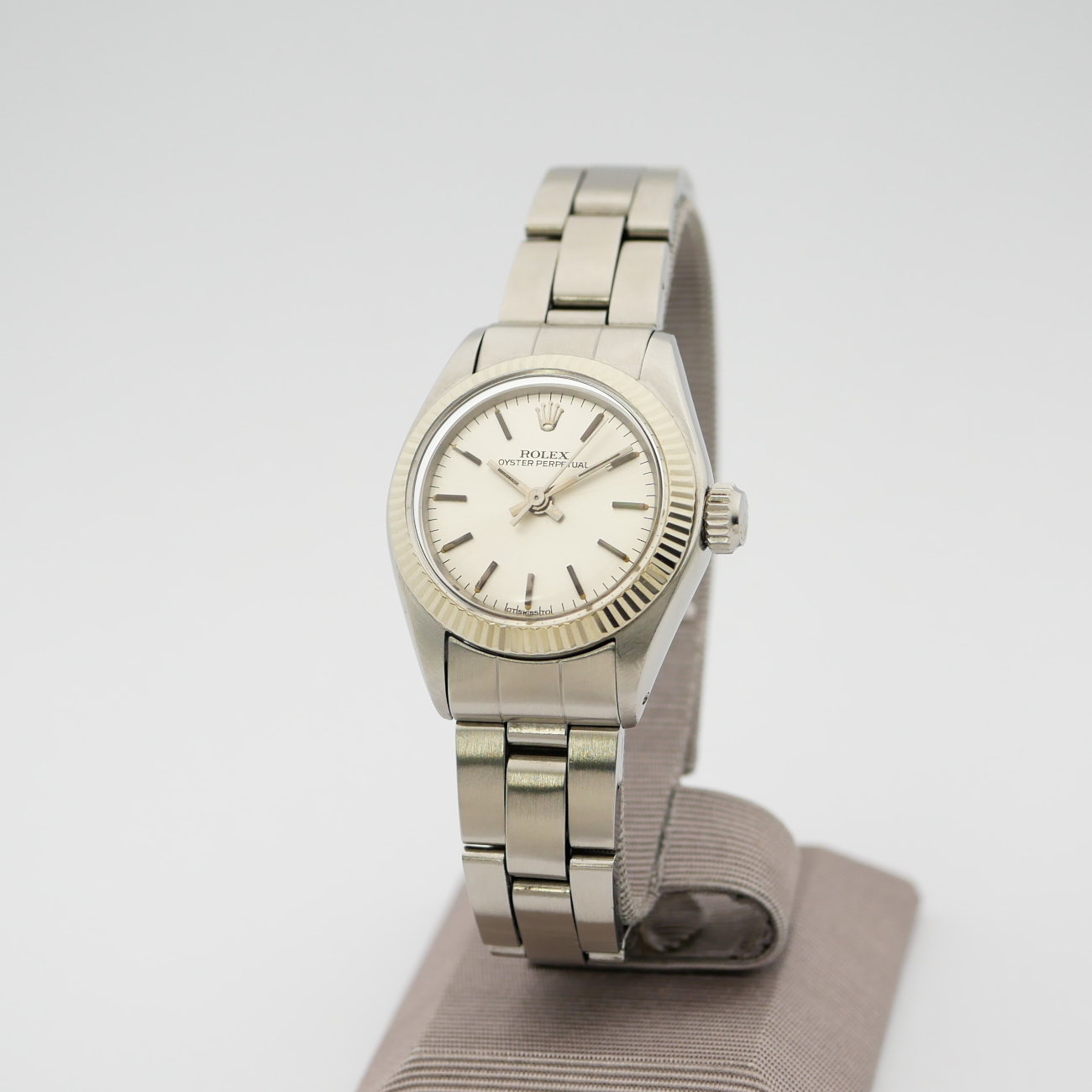ROLEX OYSTER PERPETUAL