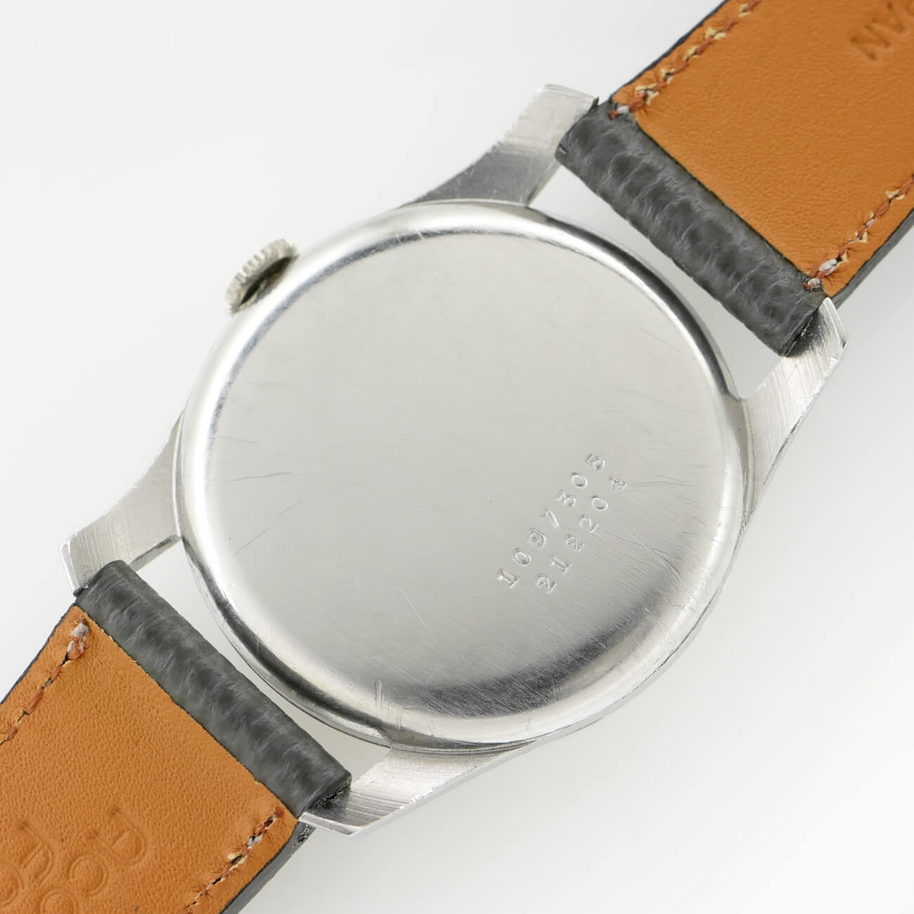 UNIVERSAL ROUND MODEL