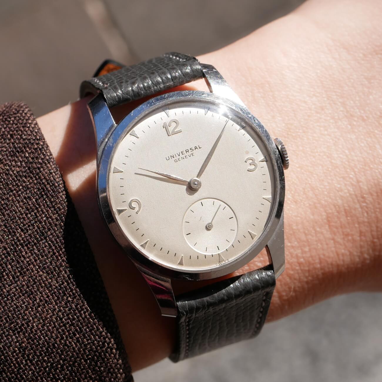 UNIVERSAL ROUND MODEL