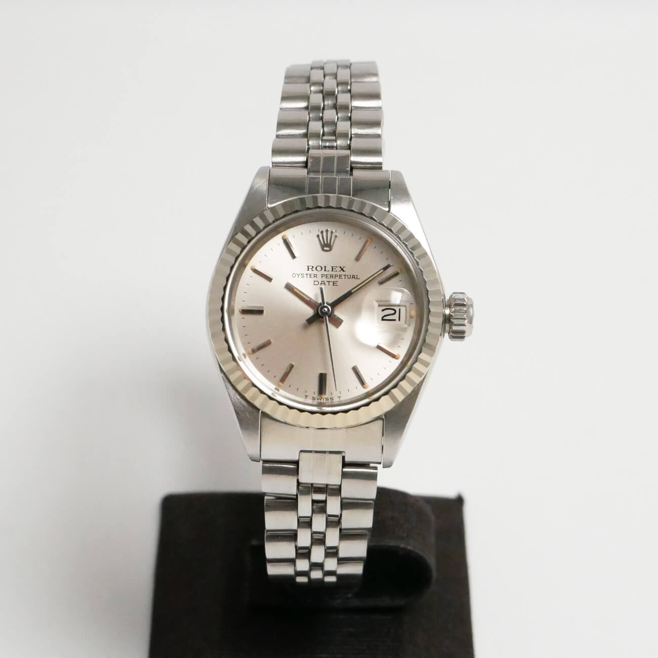 ROLEX OYSTER PERPETUAL DATE