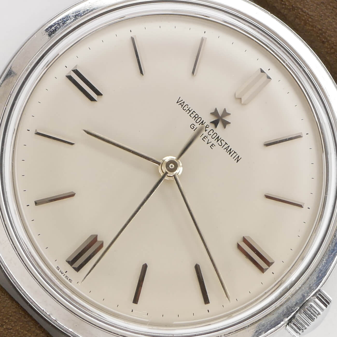 VACHERON & CONSTANTIN ROUND MODEL