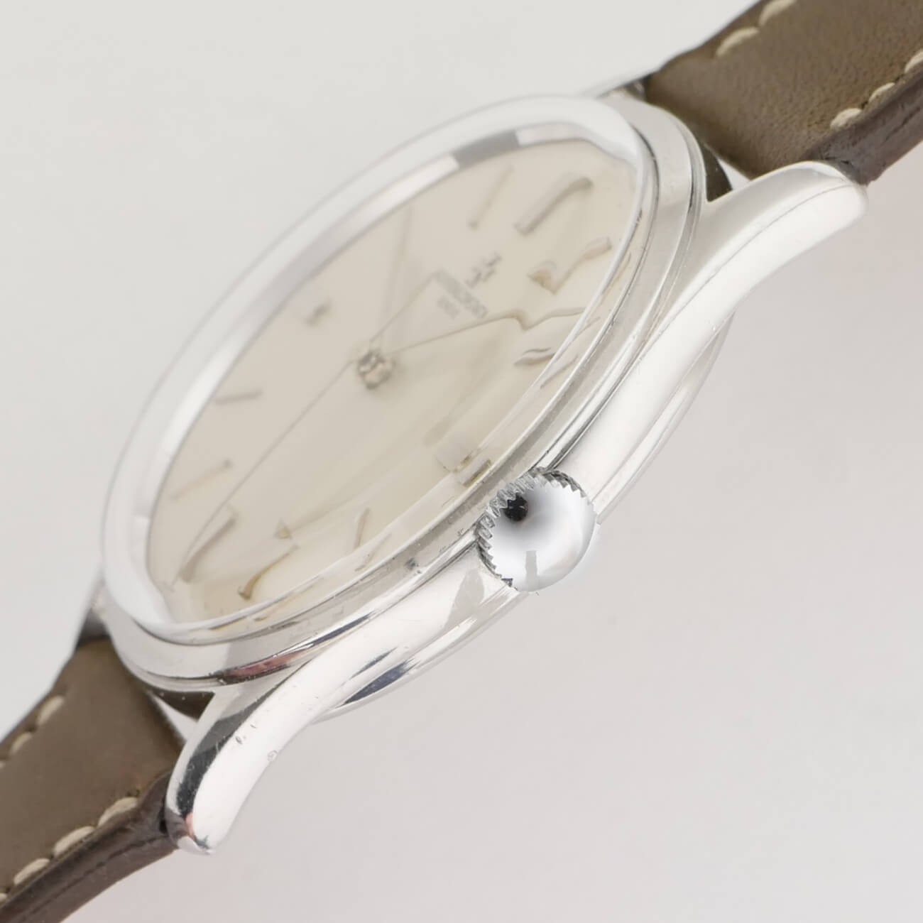 VACHERON & CONSTANTIN ROUND MODEL