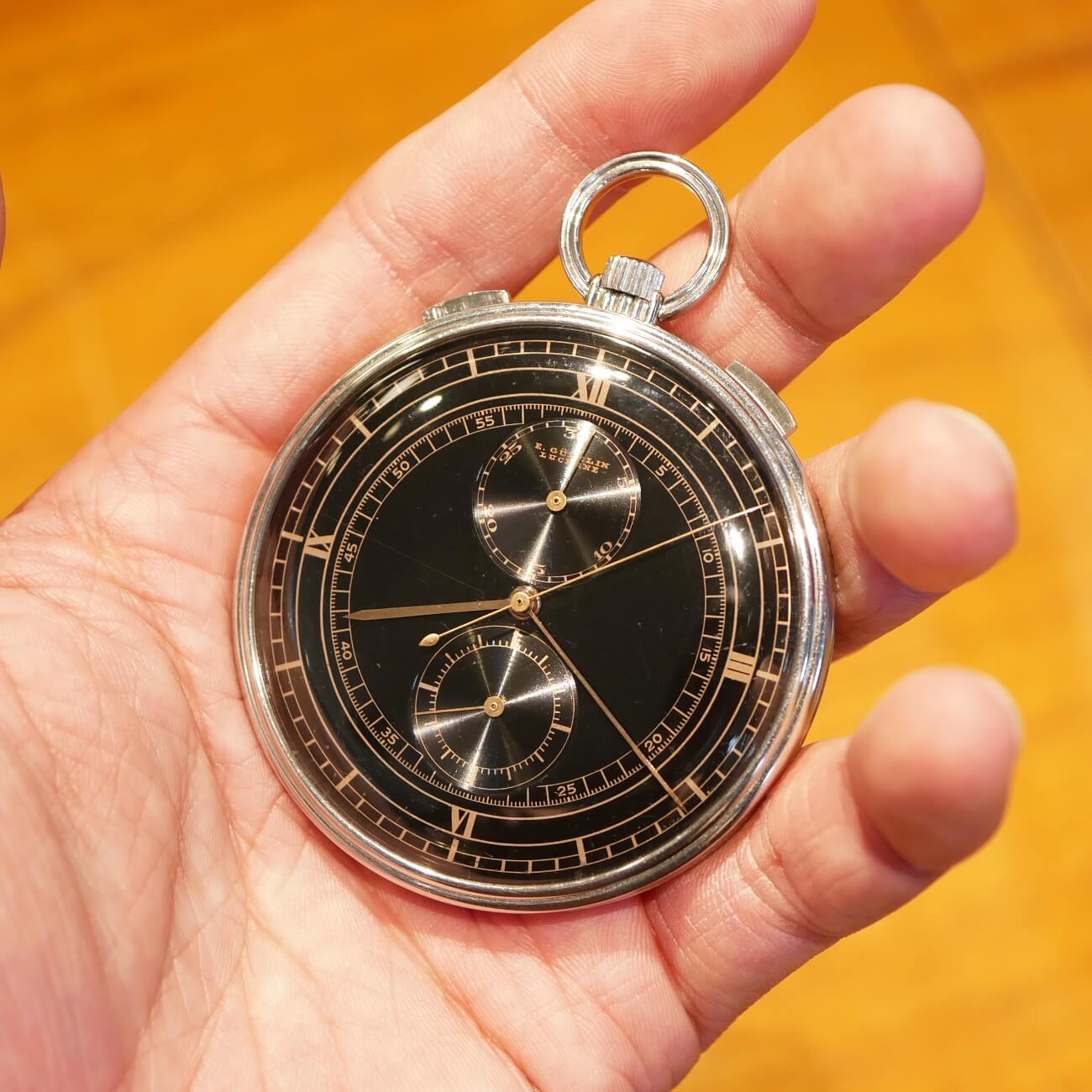 E.GUBELIN POCKET CHRONOGRAPH