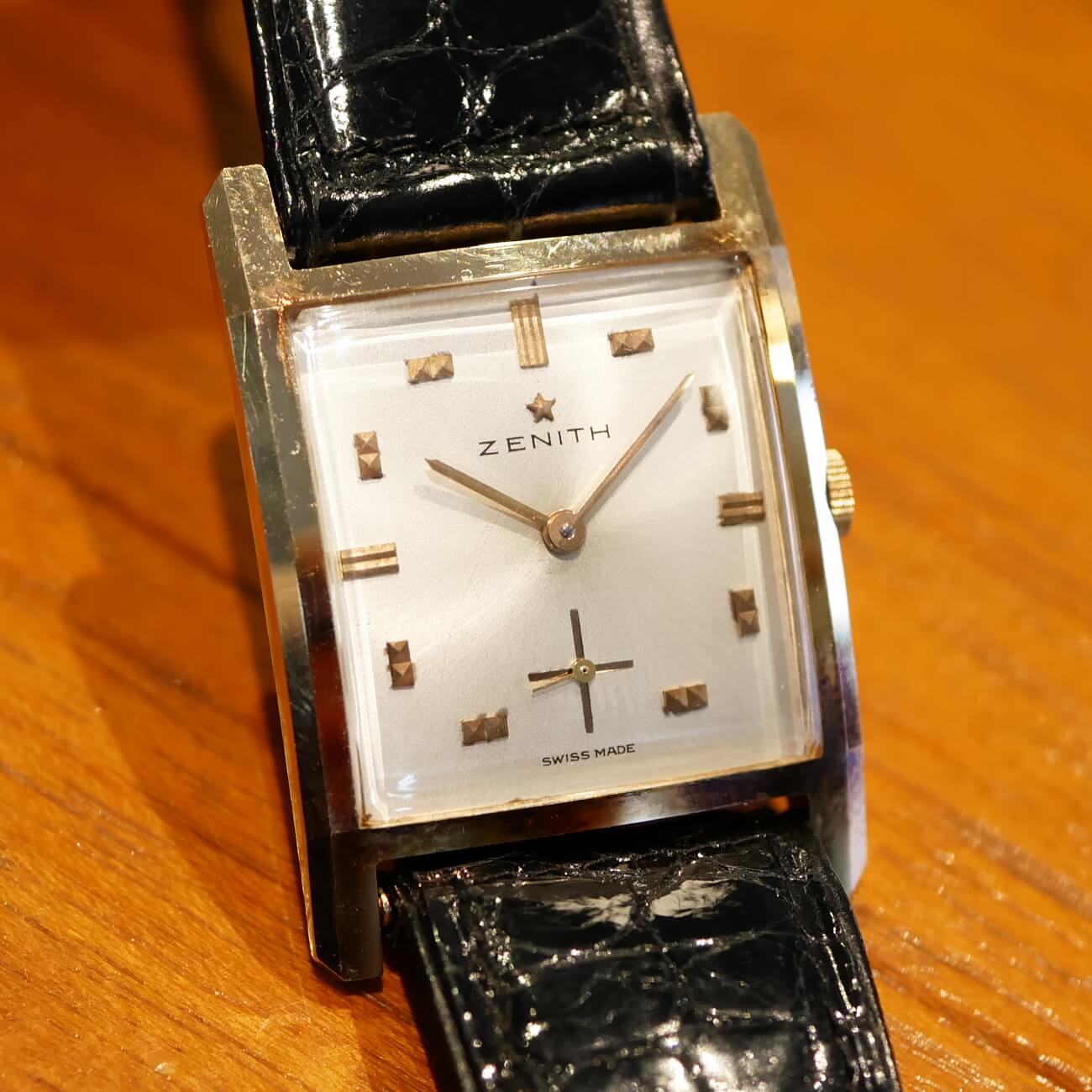 ZENITH RECTANGLE MODEL N.O.S