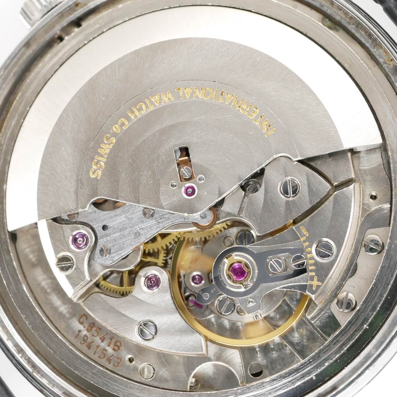 IWC ROUND MODEL
