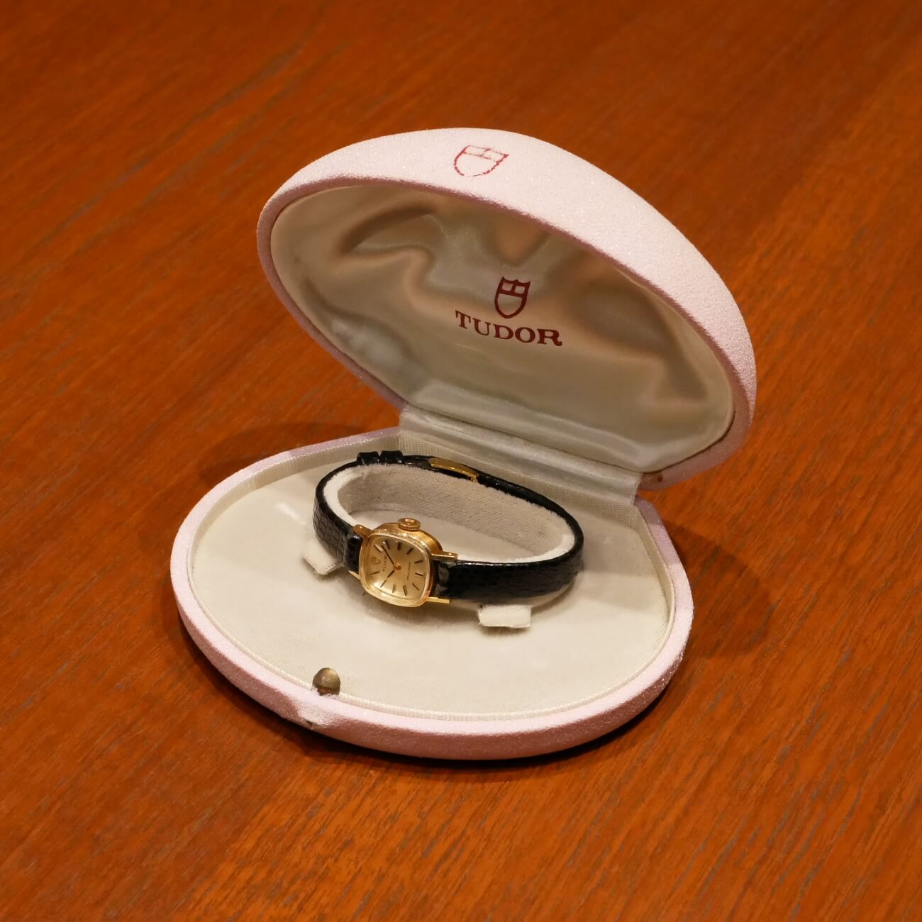 TUDOR RECTANGLE MODEL