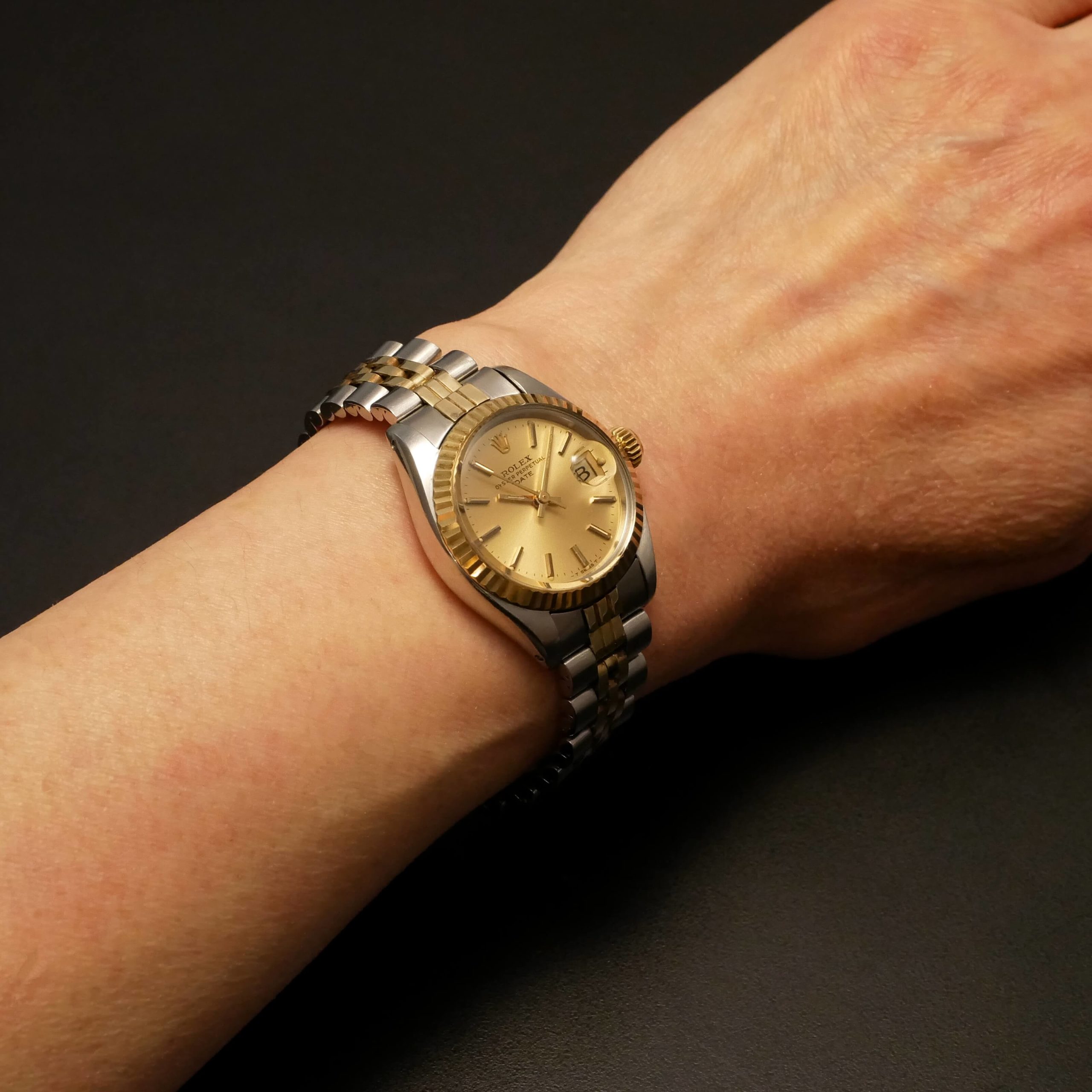 ROLEX OYSTER PERPETUAL DATE