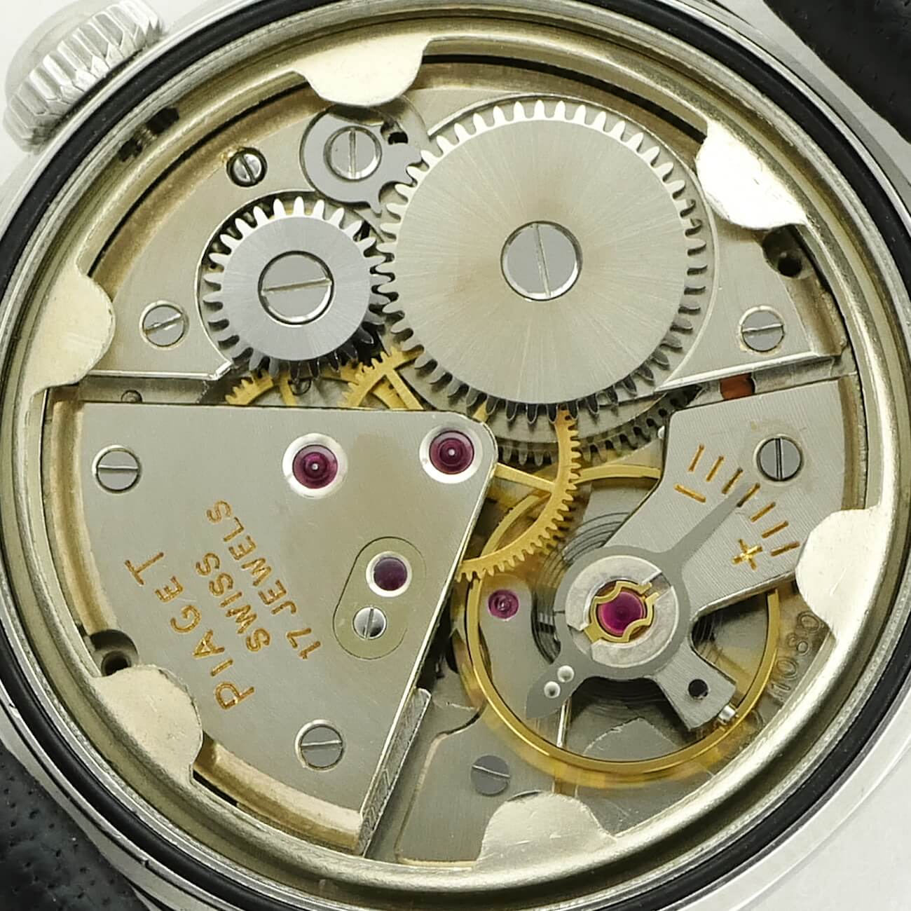 PIAGET ROUND MODEL