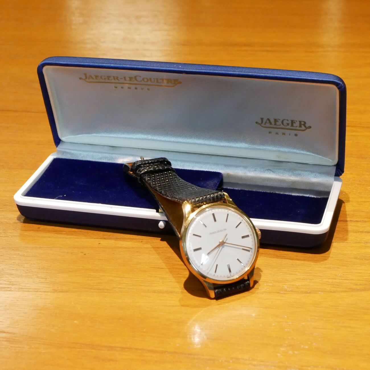 JAEGER LECOULTRE ROUND MODEL