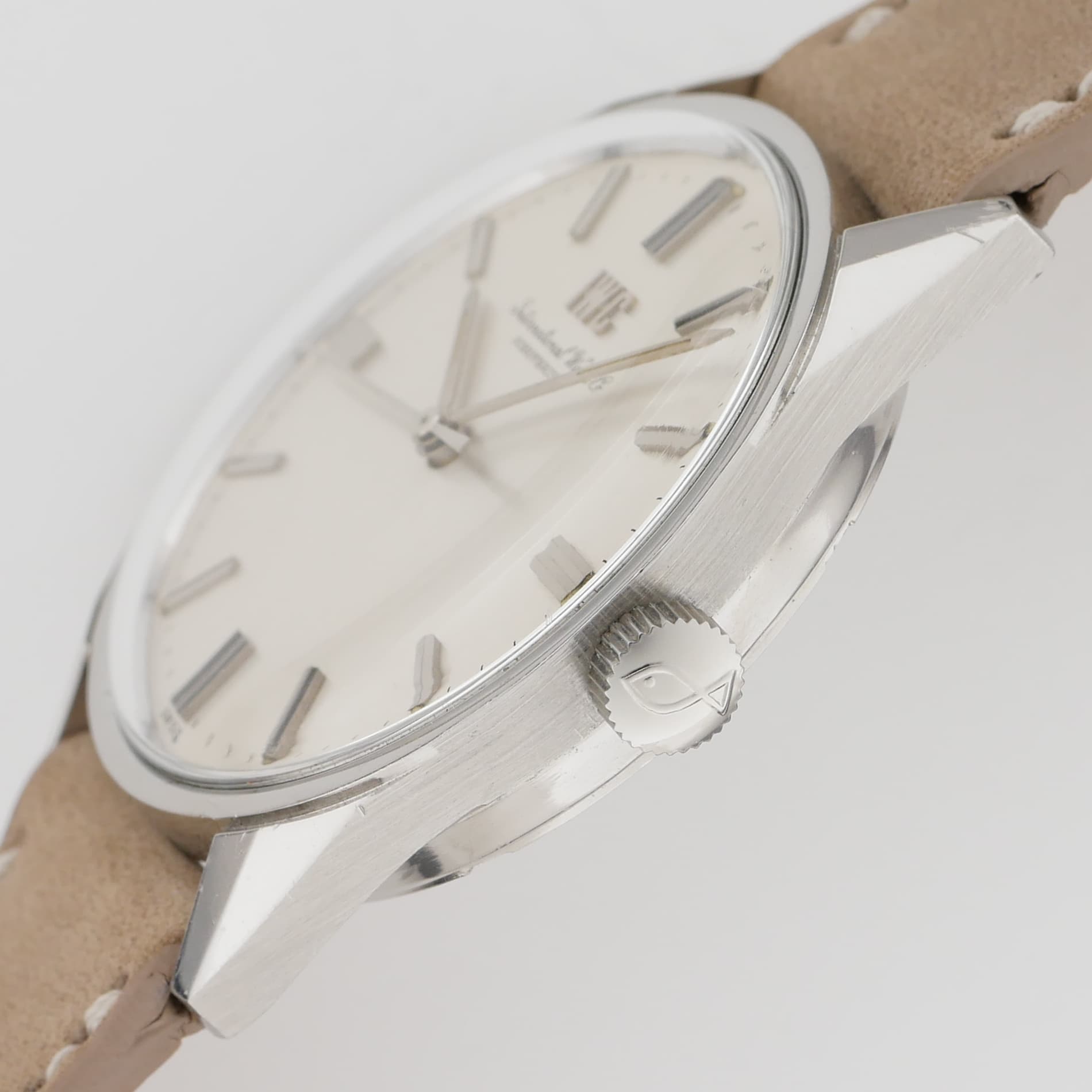 IWC ROUND MODEL
