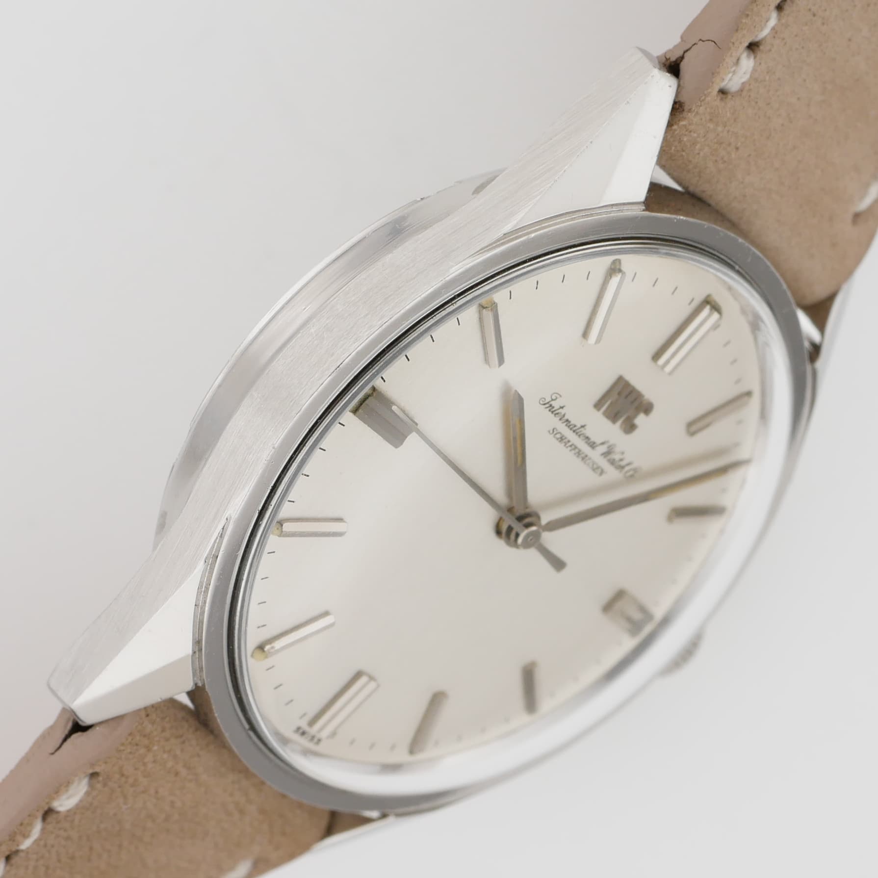 IWC ROUND MODEL