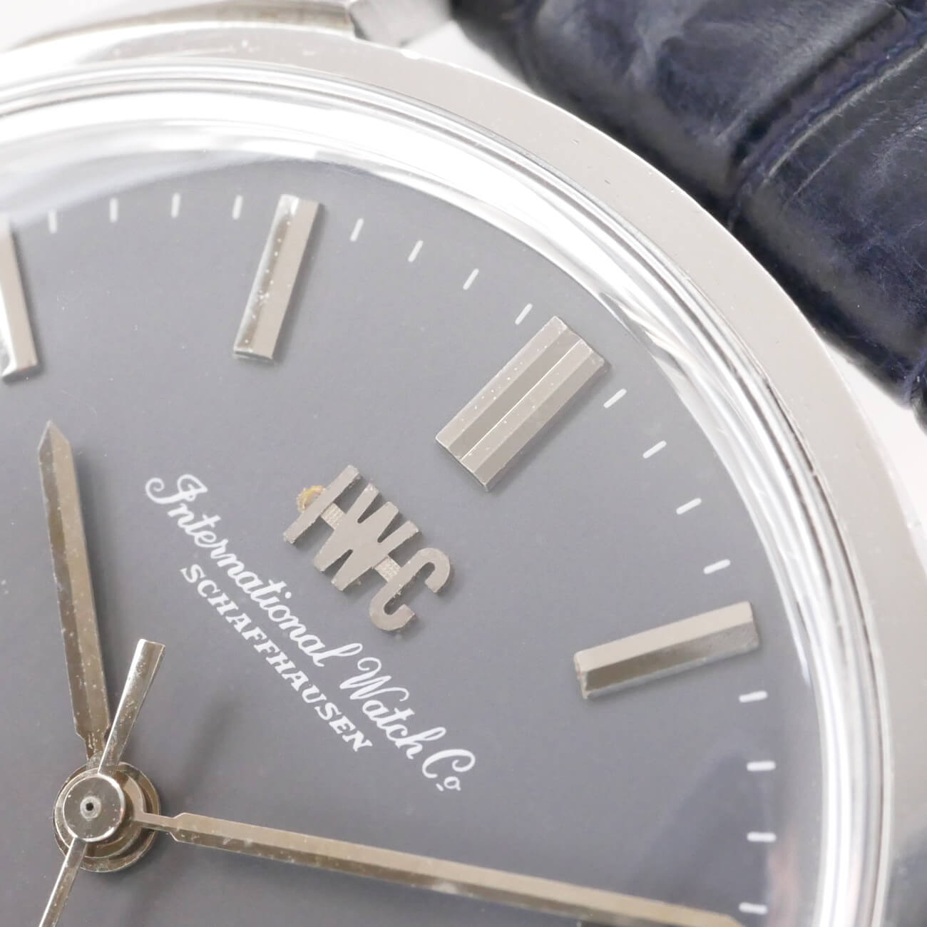 IWC ROUND MODEL