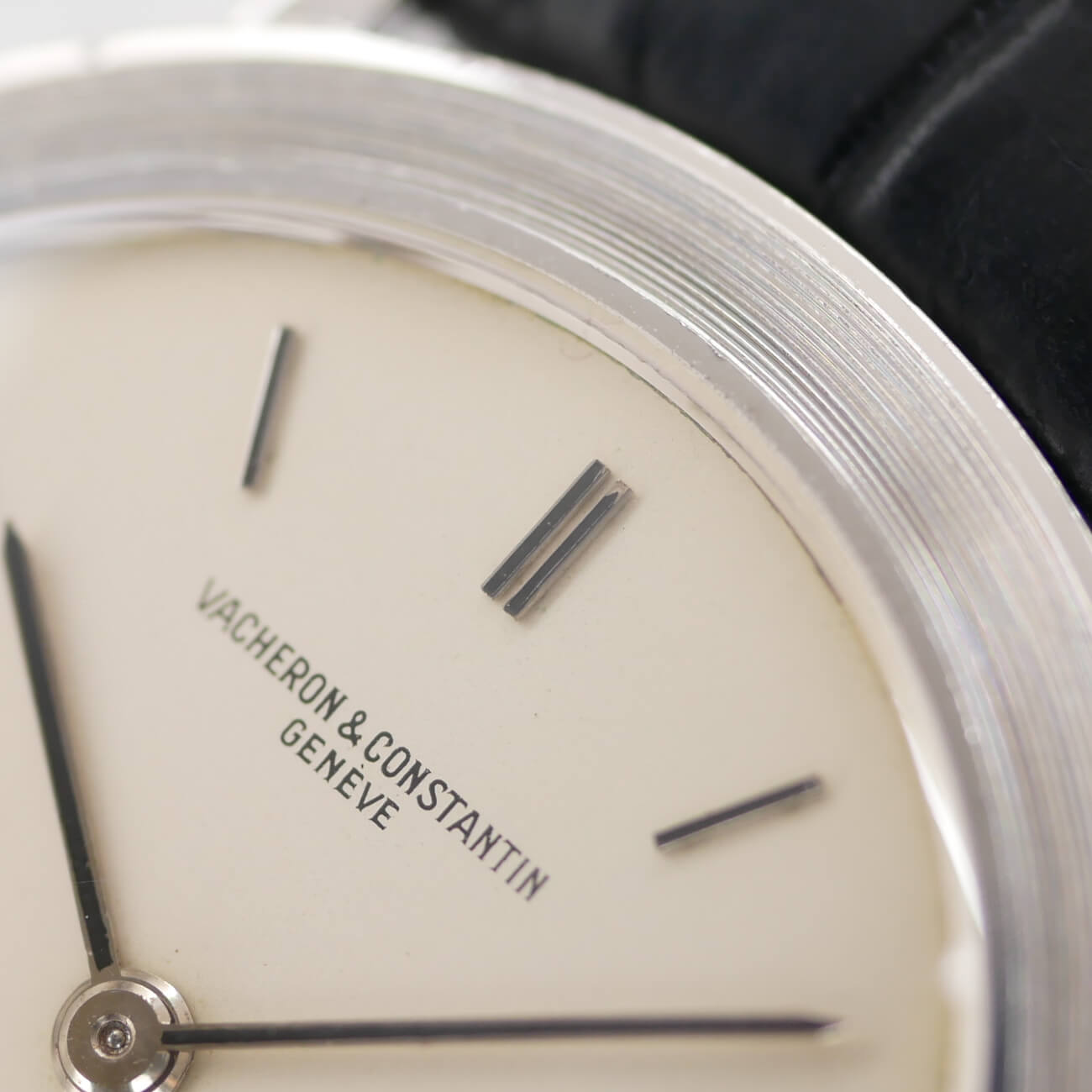 VACHERON & CONSTANTIN ROUND MODEL