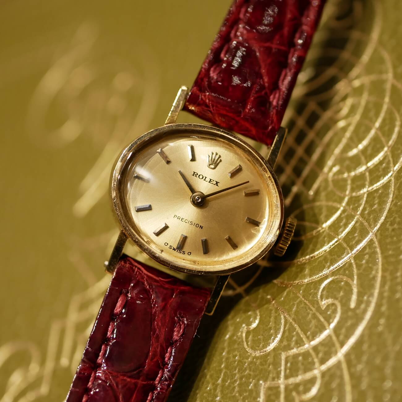 ROLEX ROUND MODEL