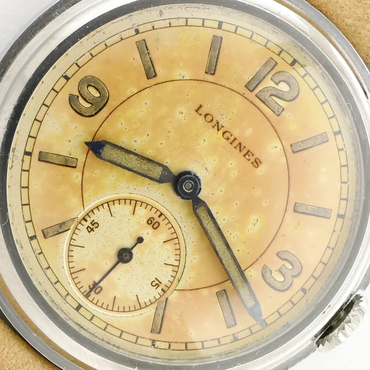 LONGINES ROUND MODEL