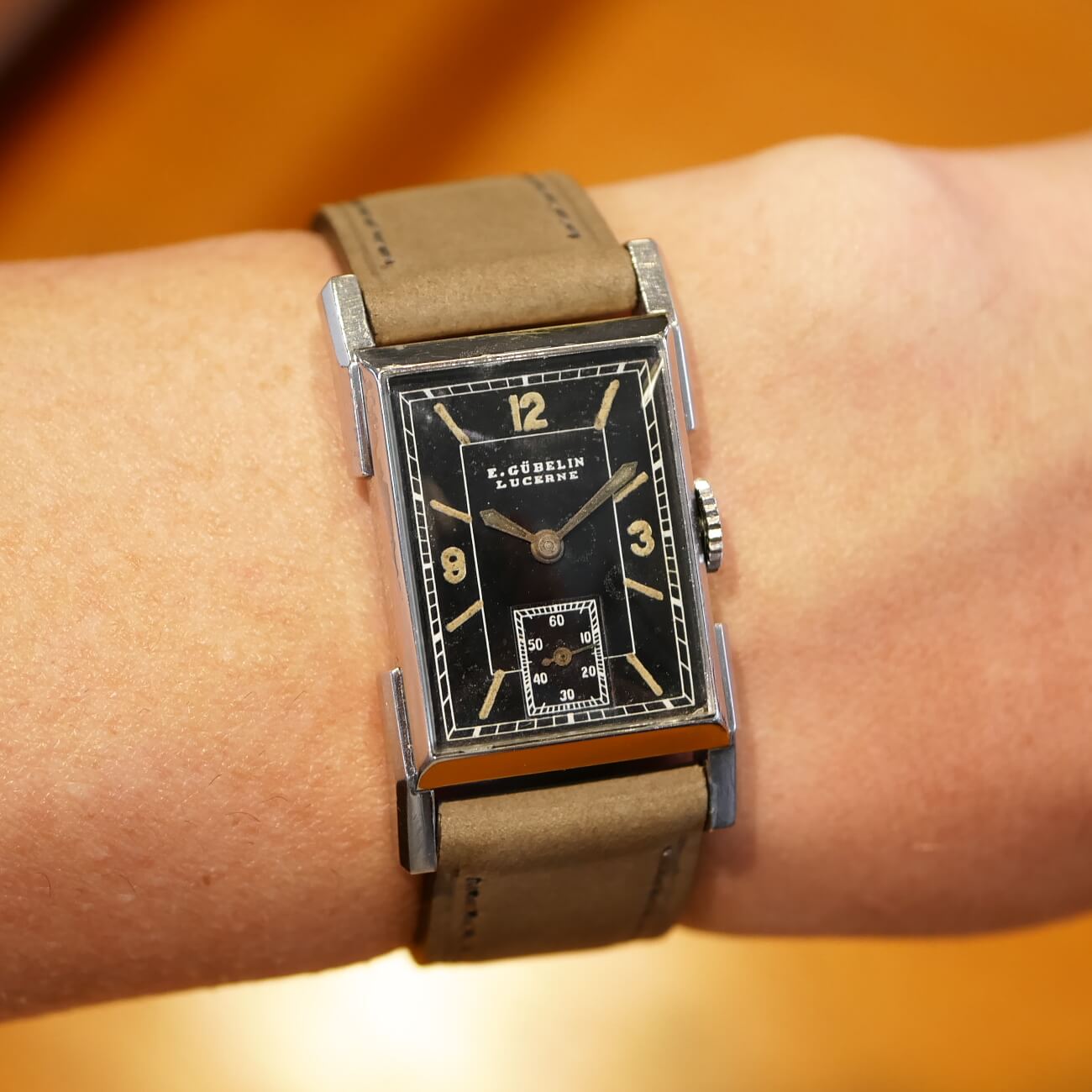 E.GUBELIN RECTANGLE MODEL