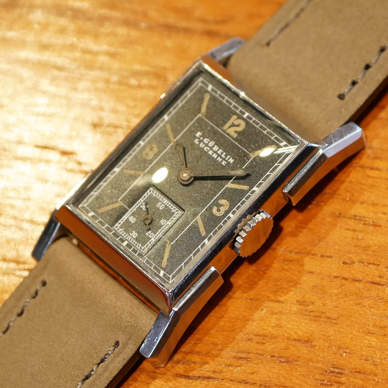 E.GUBELIN RECTANGLE MODEL