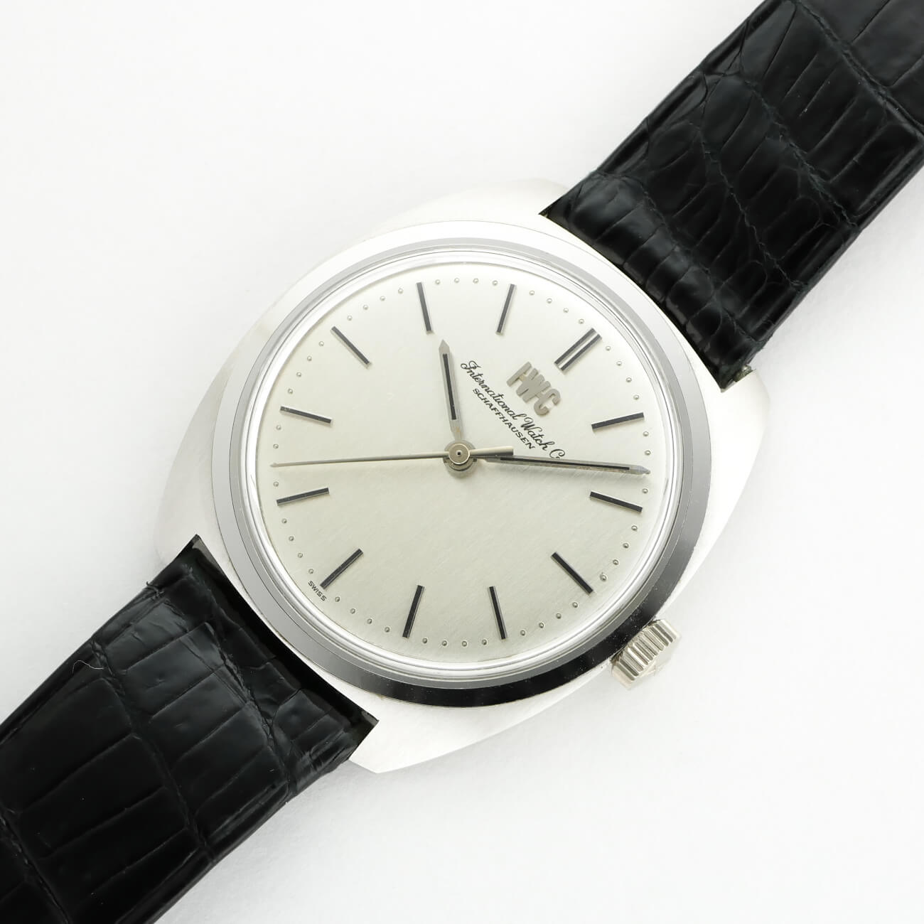 IWC TONNEAU MODEL