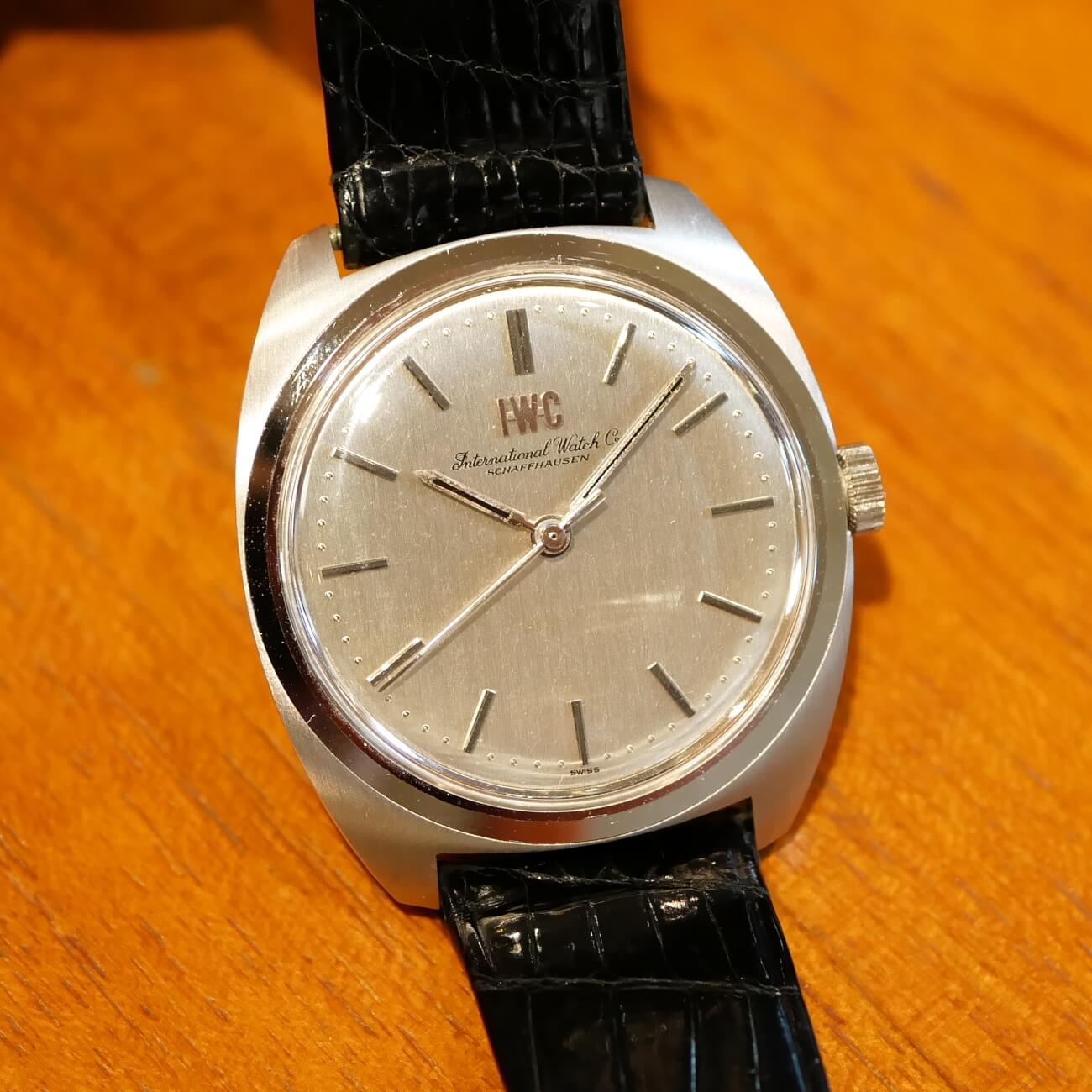 IWC TONNEAU MODEL
