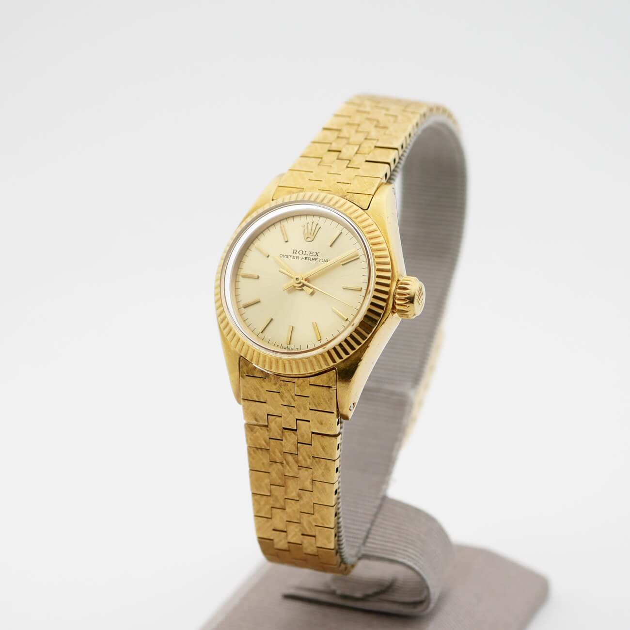 ROLEX OYSTER PERPETUAL
