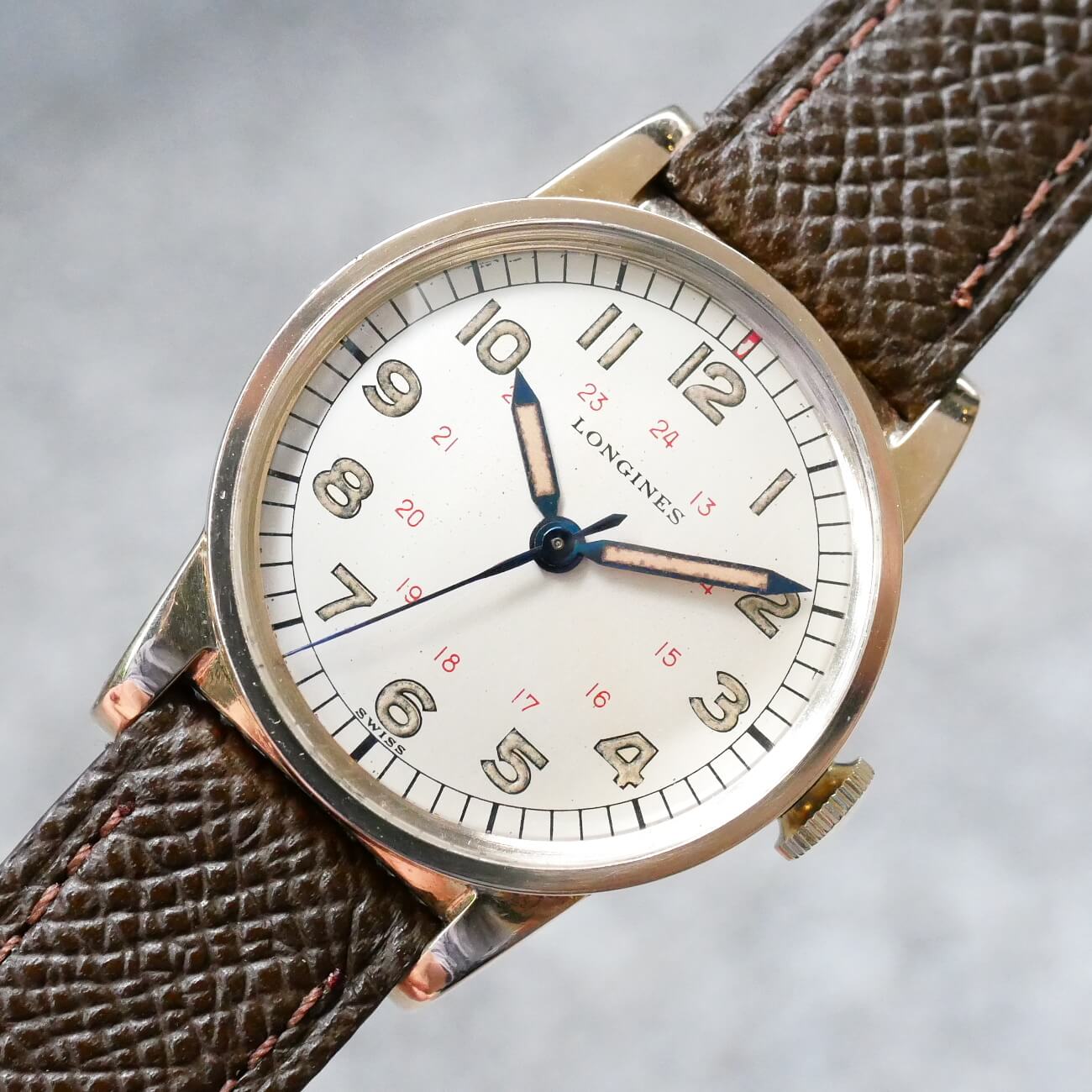 LONGINES ROUND MODEL