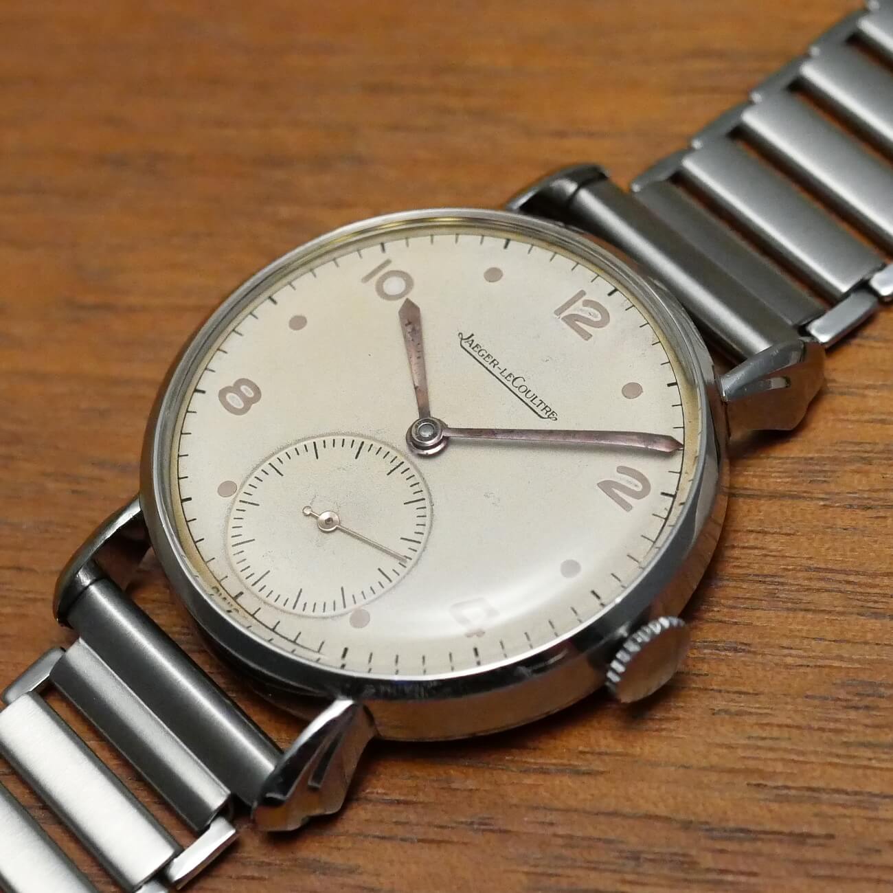 JAEGER LECOULTRE ROUND MODEL