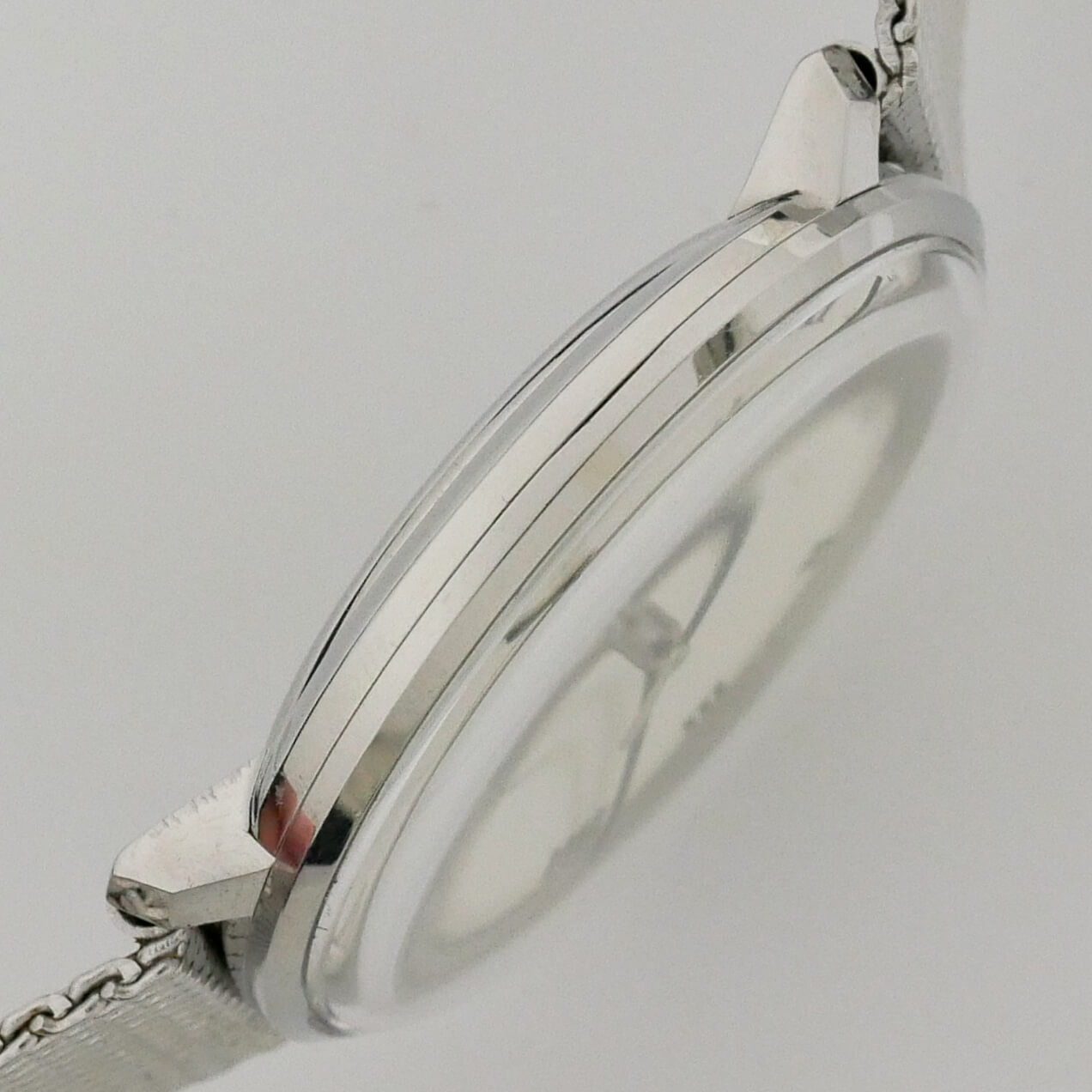 IWC ROUND MODEL