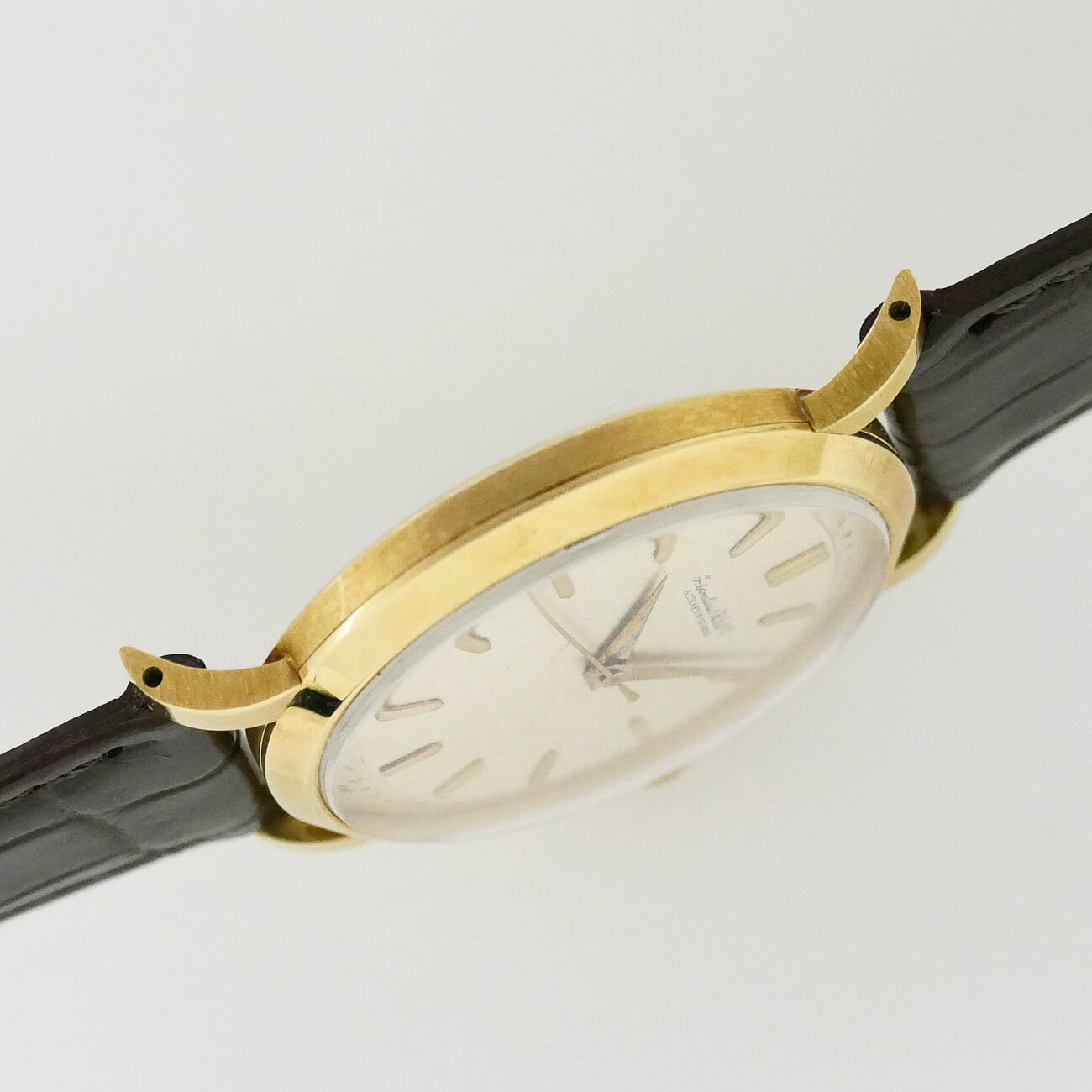IWC ROUND MODEL