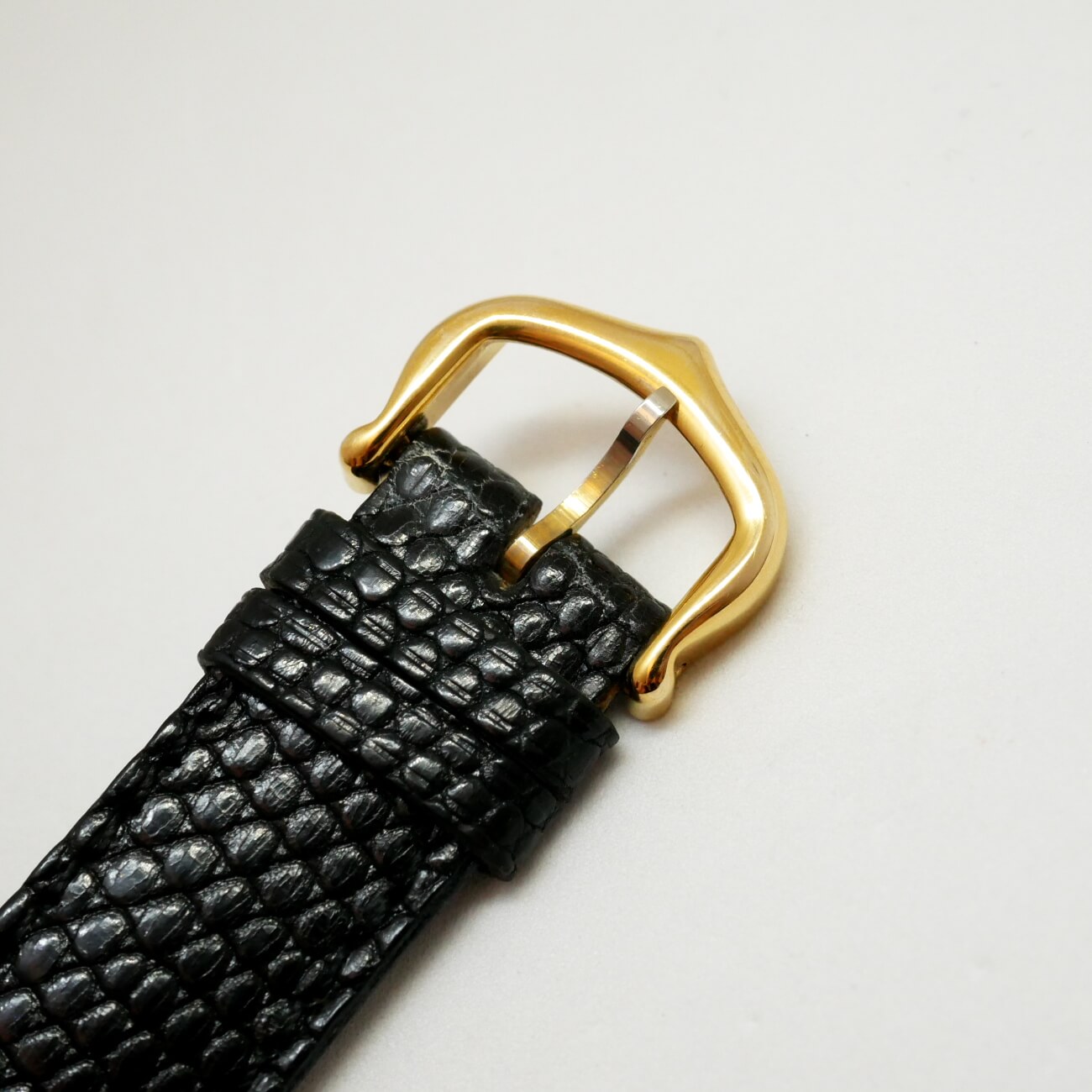 CARTIER MUST TANK