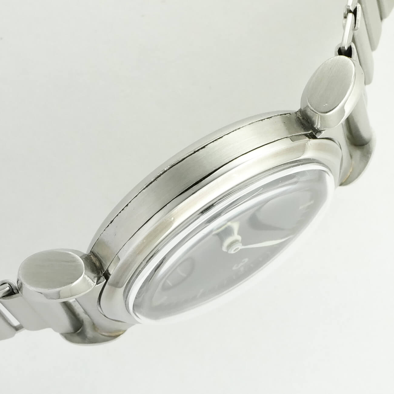 OMEGA ROUND MODEL