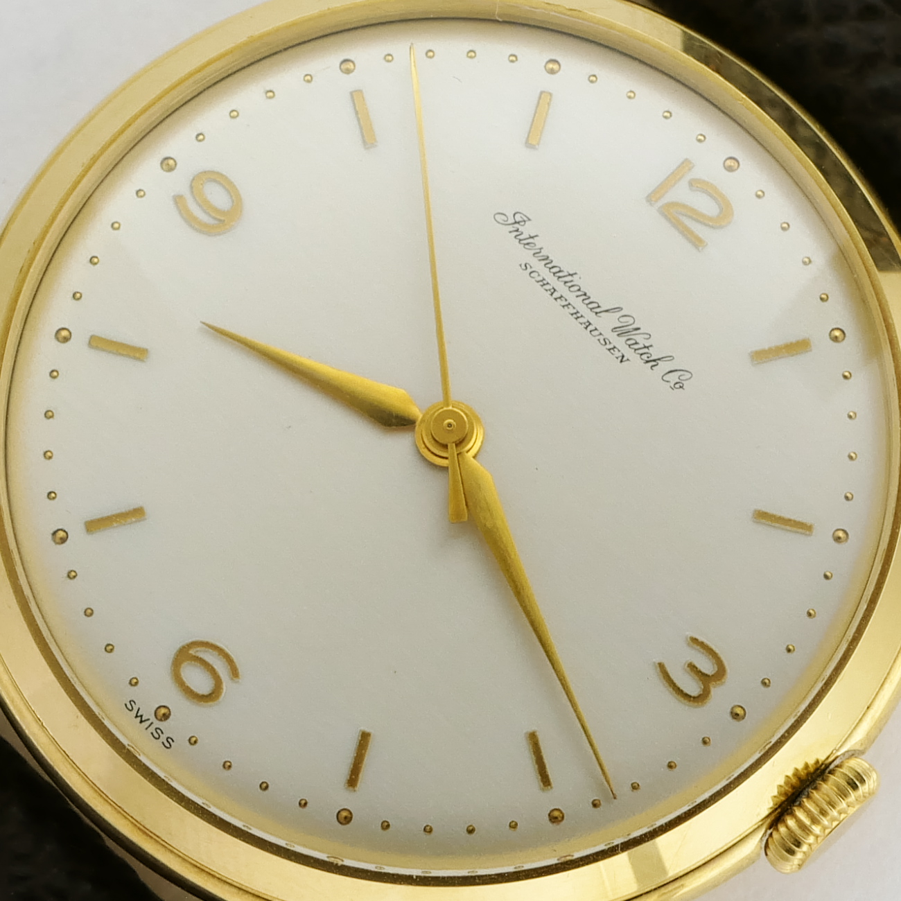 IWC ROUND MODEL