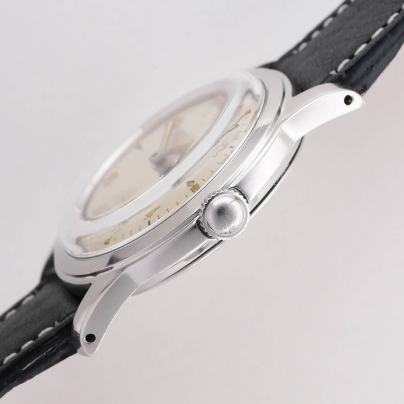 TISSOT ROUND MODEL