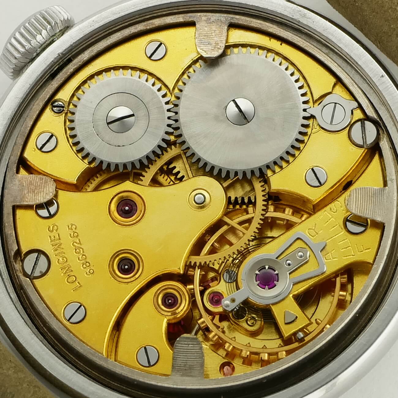 LONGINES ROUND MODEL