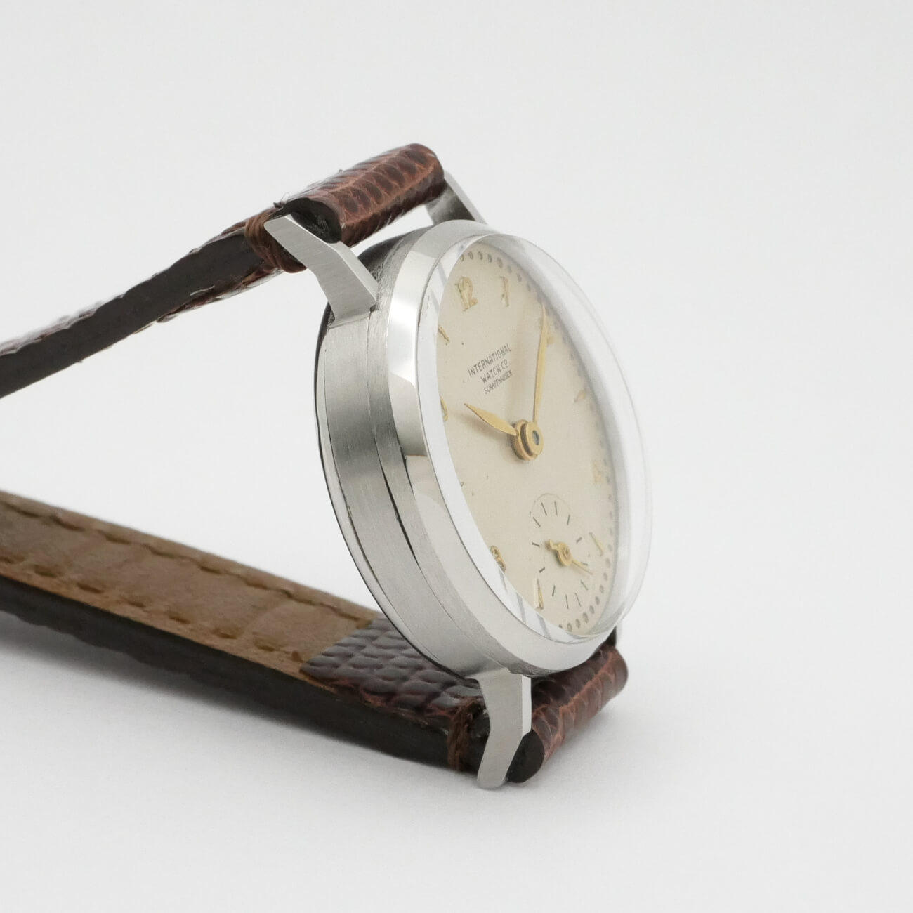 IWC ROUND MODEL