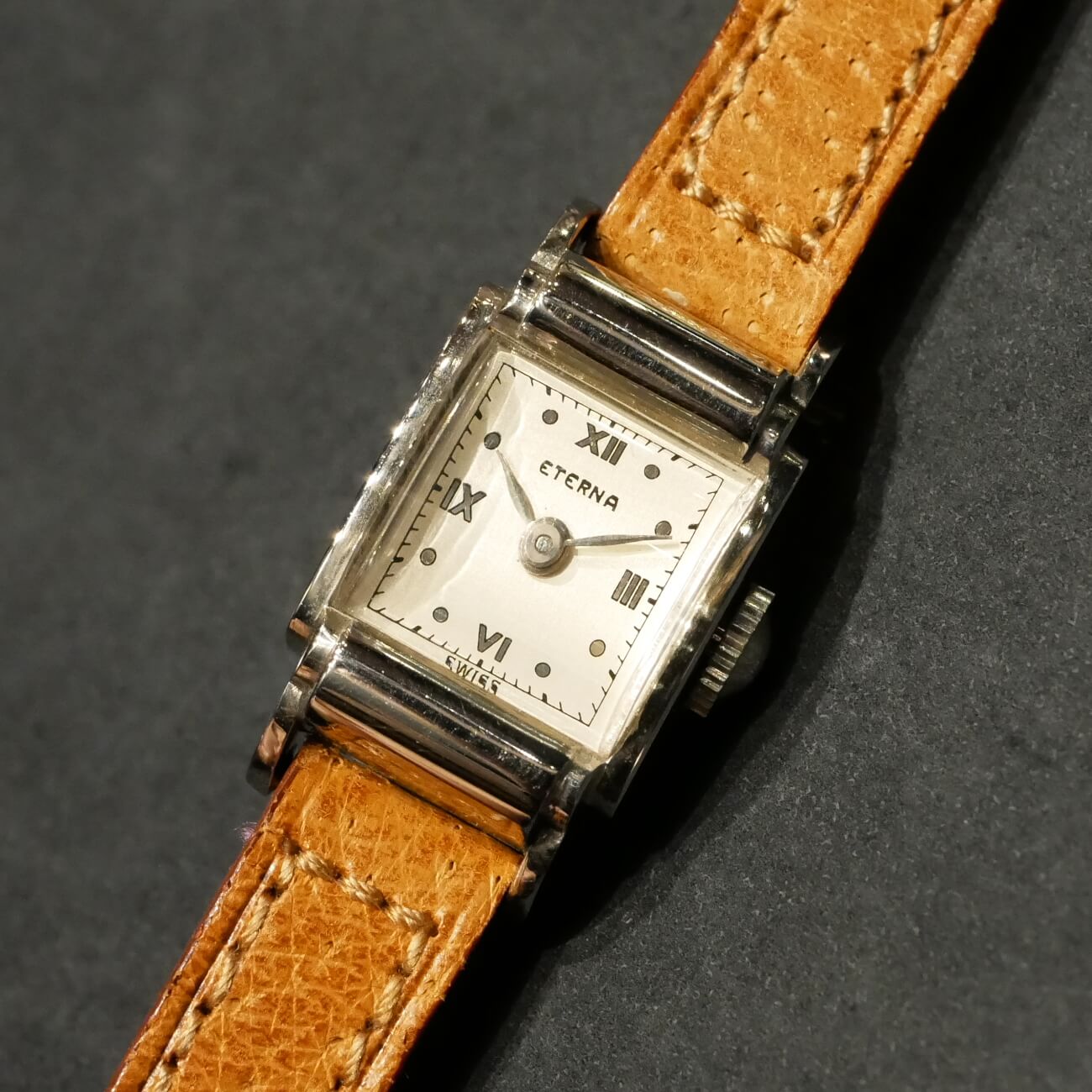ETERNA RECTANGLE MODEL