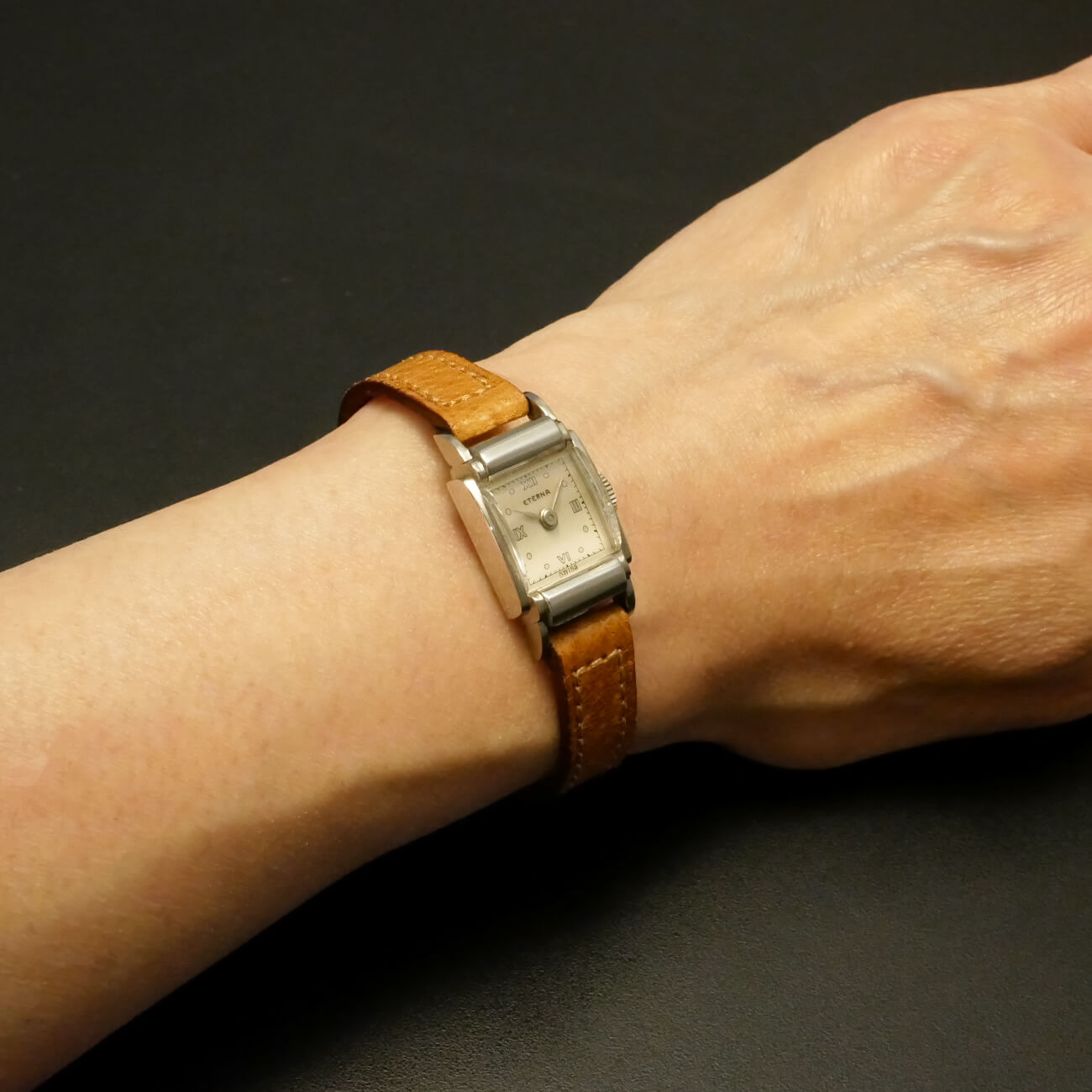 ETERNA RECTANGLE MODEL