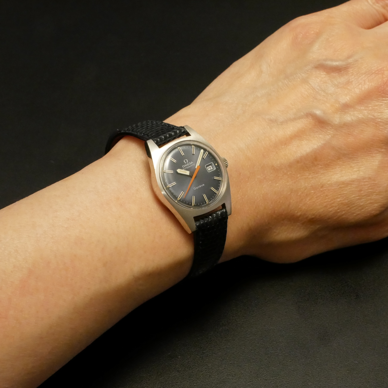 OMEGA GENEVE
