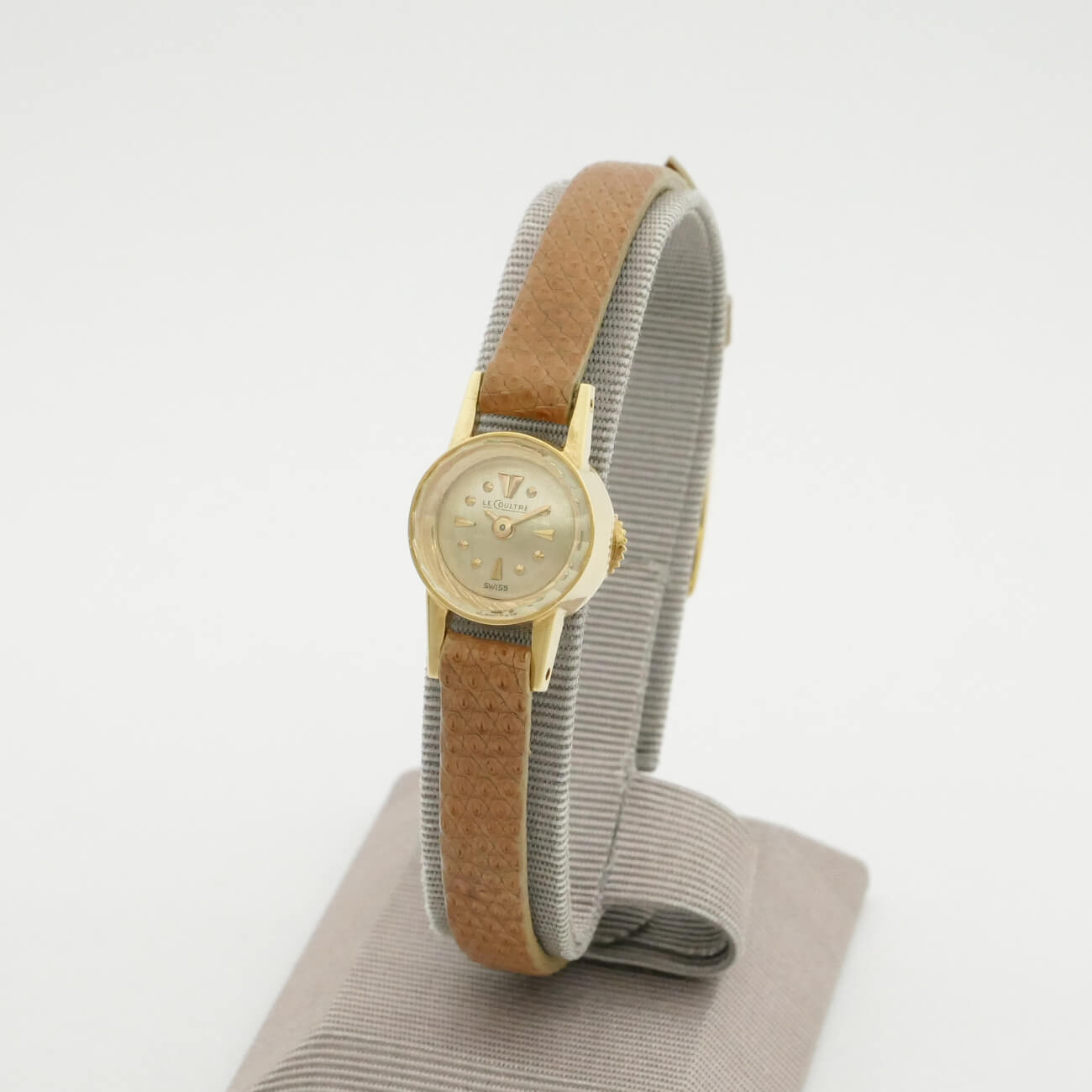 LE COULTRE BACK WIND