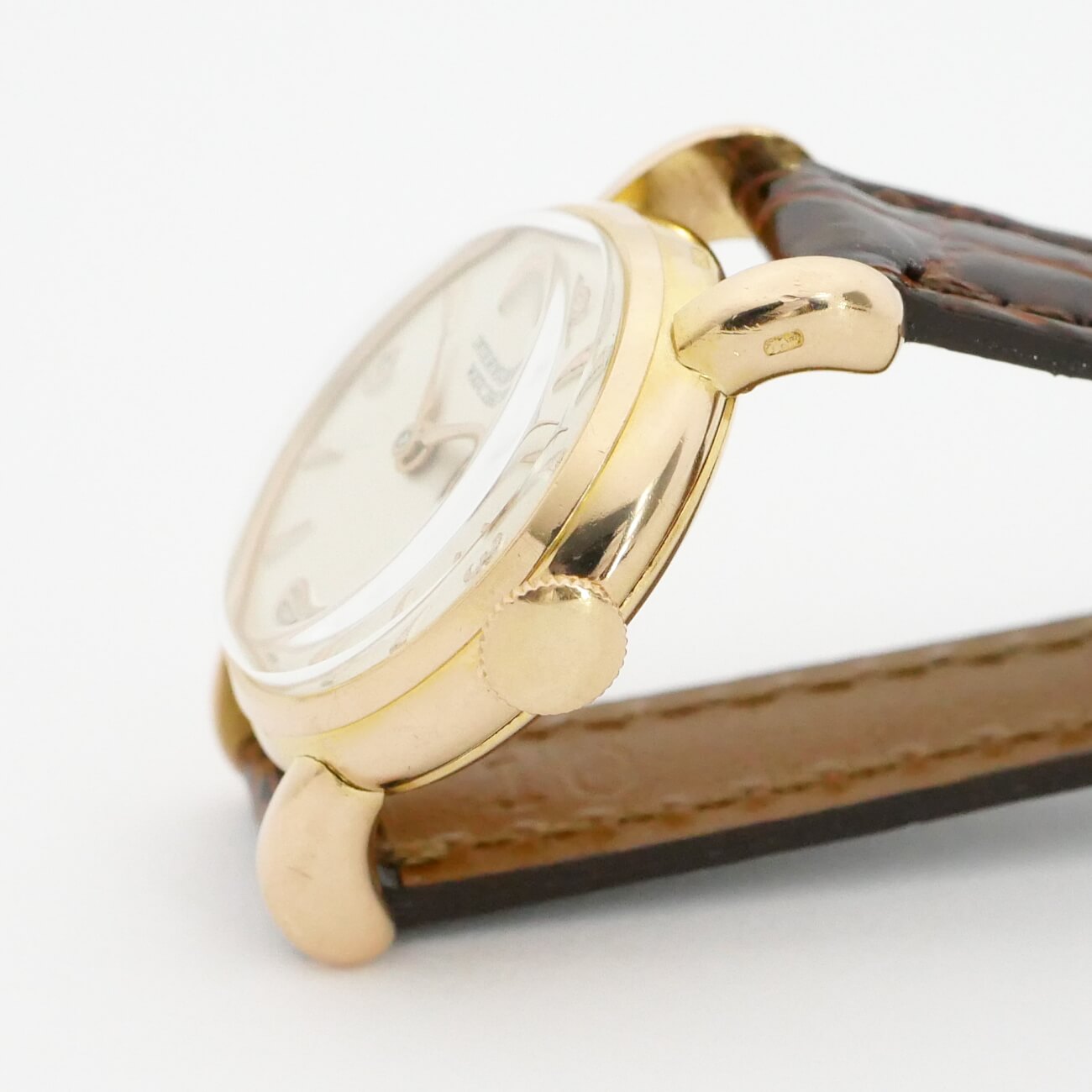 IWC ROUND MODEL