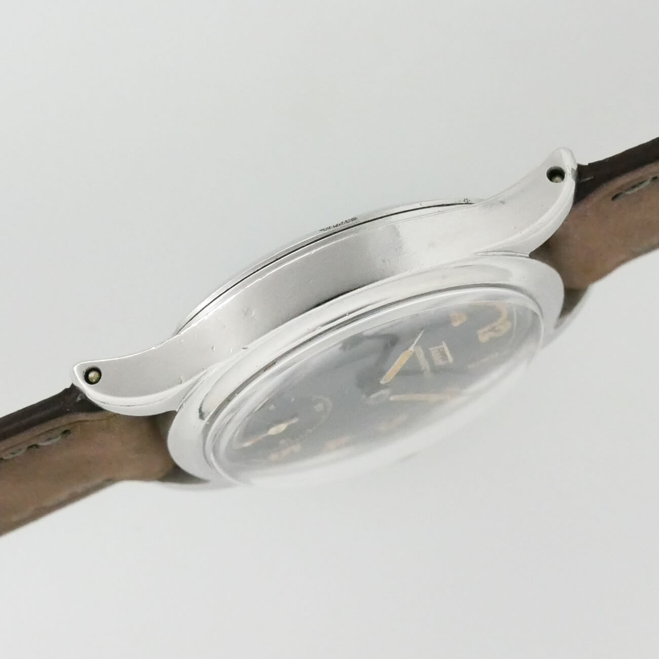 TISSOT ROUND MODEL